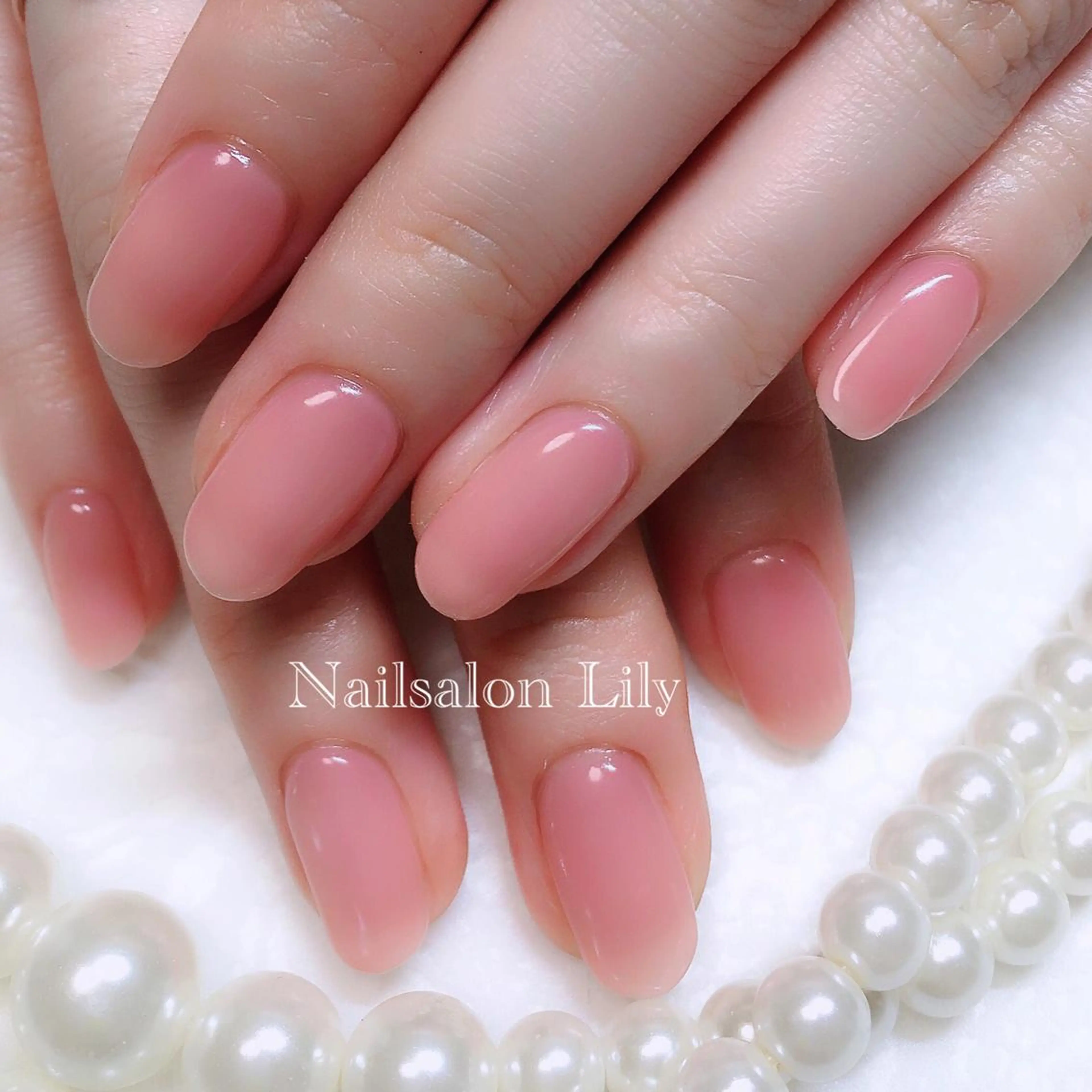 ネイル Nailsalon Lilyのネイルデザイン