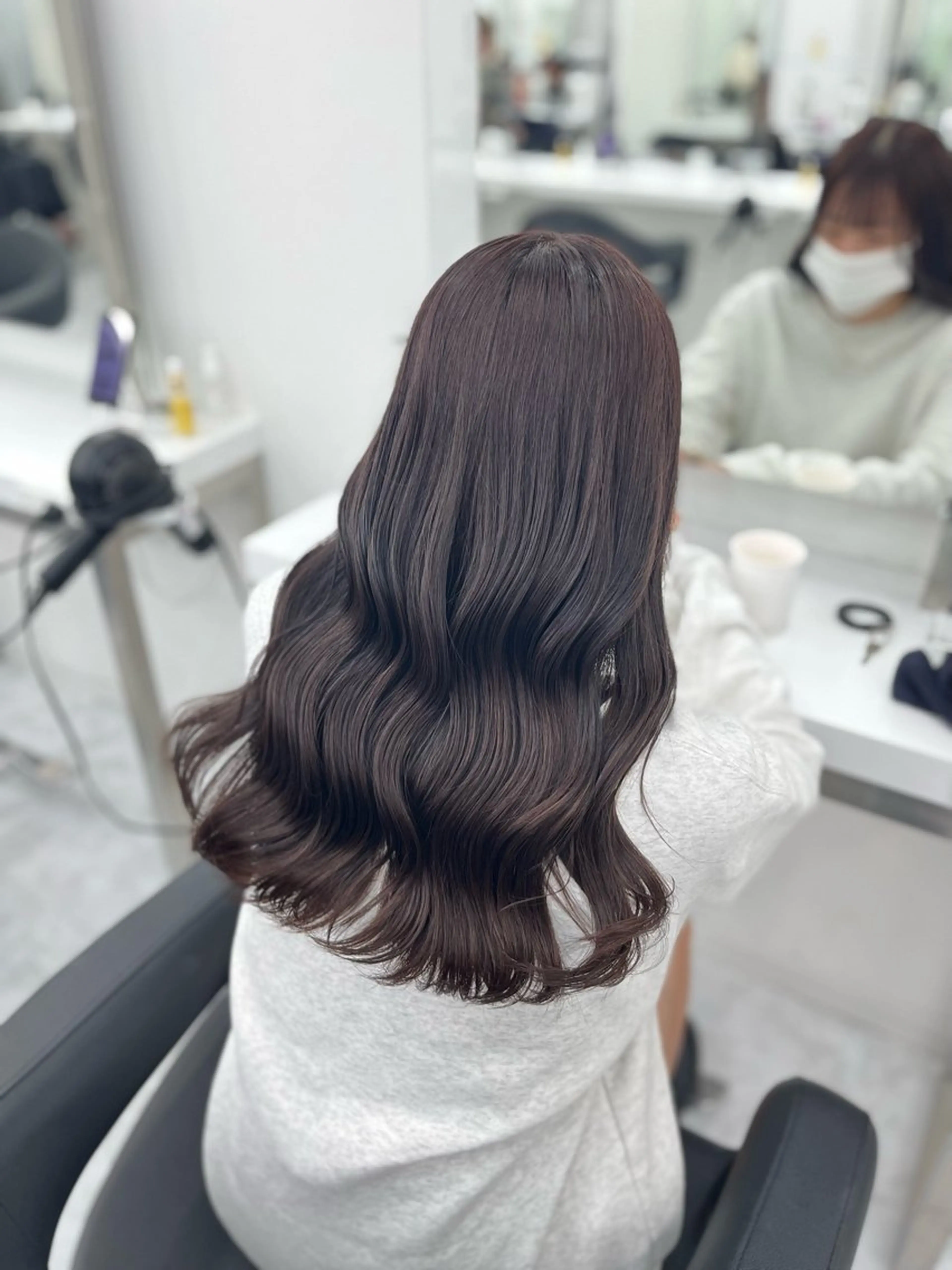 ロング カラー ヘアアレンジ 艶髪ハイトーン🫧 Kurehaのヘアスタイル