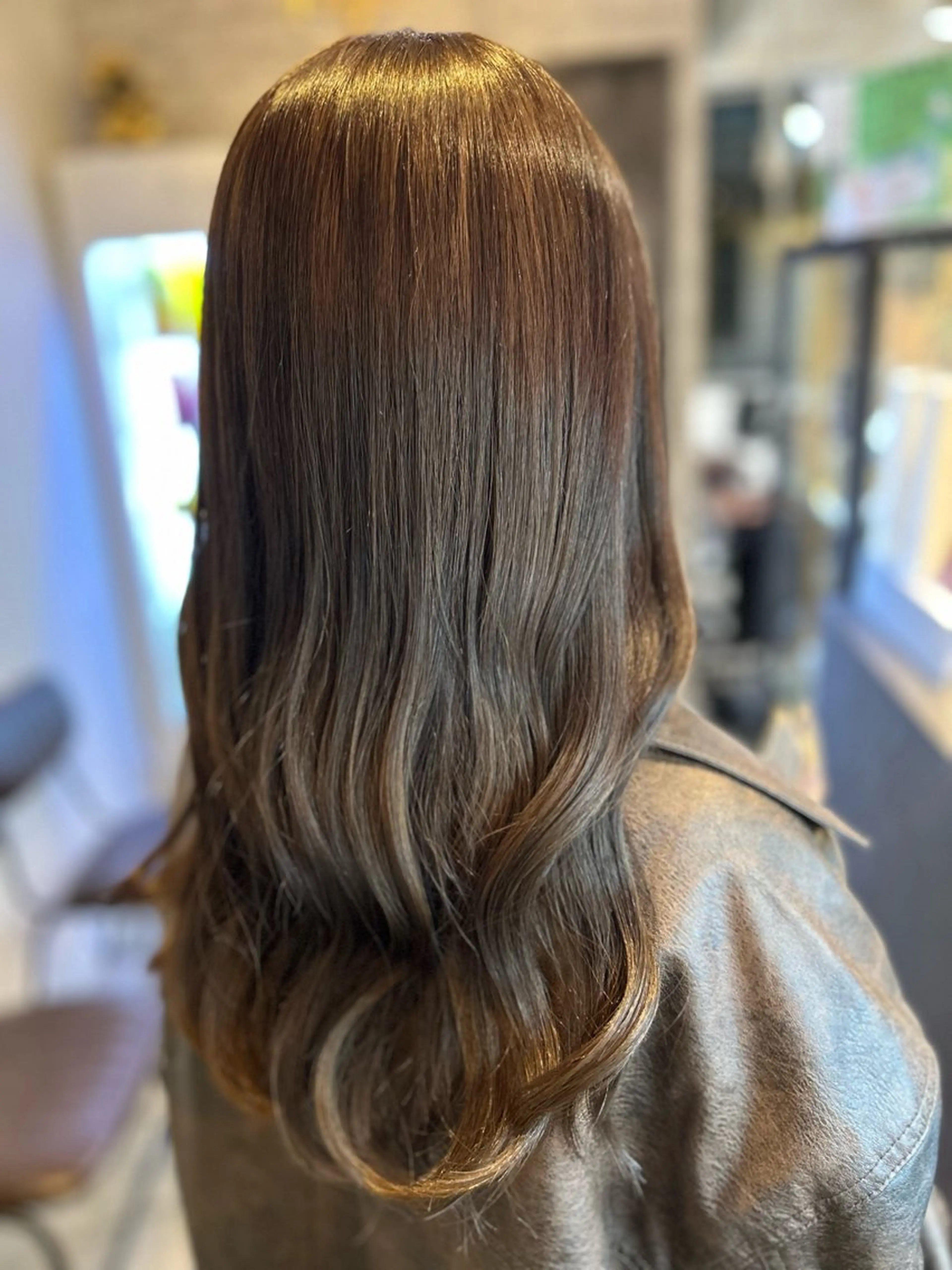 ロング カラー ヘアカラー トリートメント 縮毛矯正／髪質改善 🌼mizukiのヘアスタイル