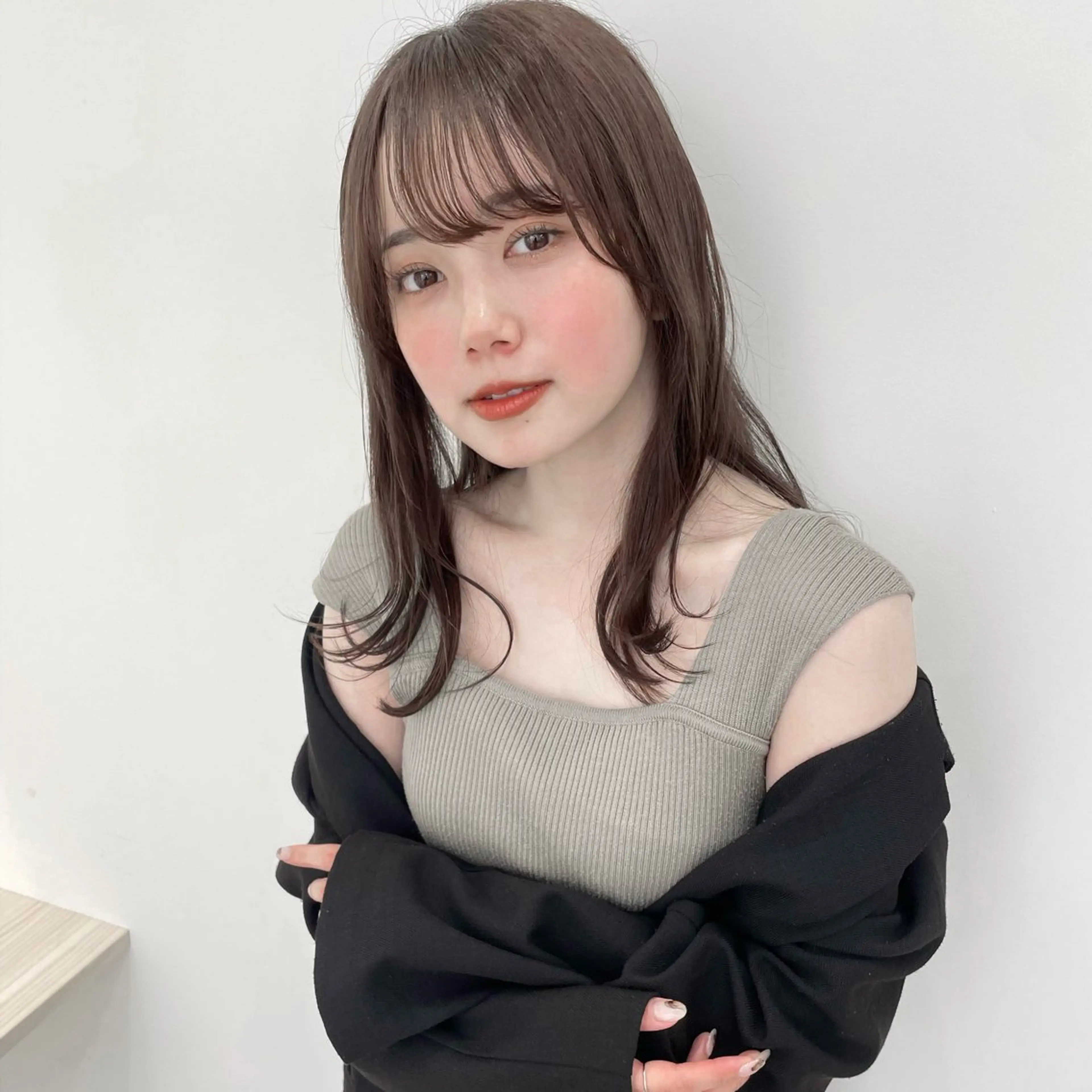 セミロング カラー 透明感カラー 🩰あさのヘアスタイル