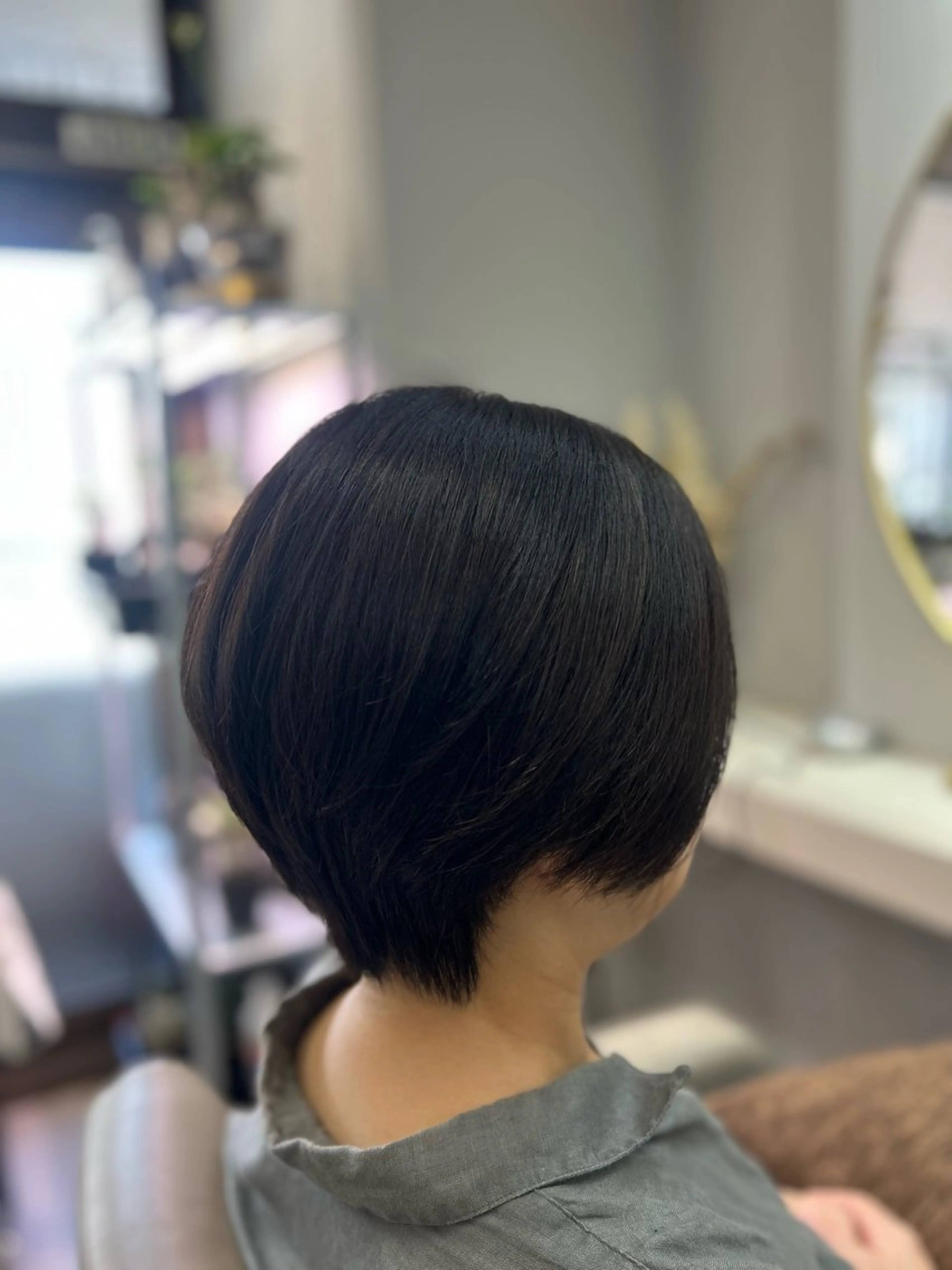 ショート ショートレイヤー レイヤーカット ショートヘア カット トリートメント 池田 太一のヘアスタイル