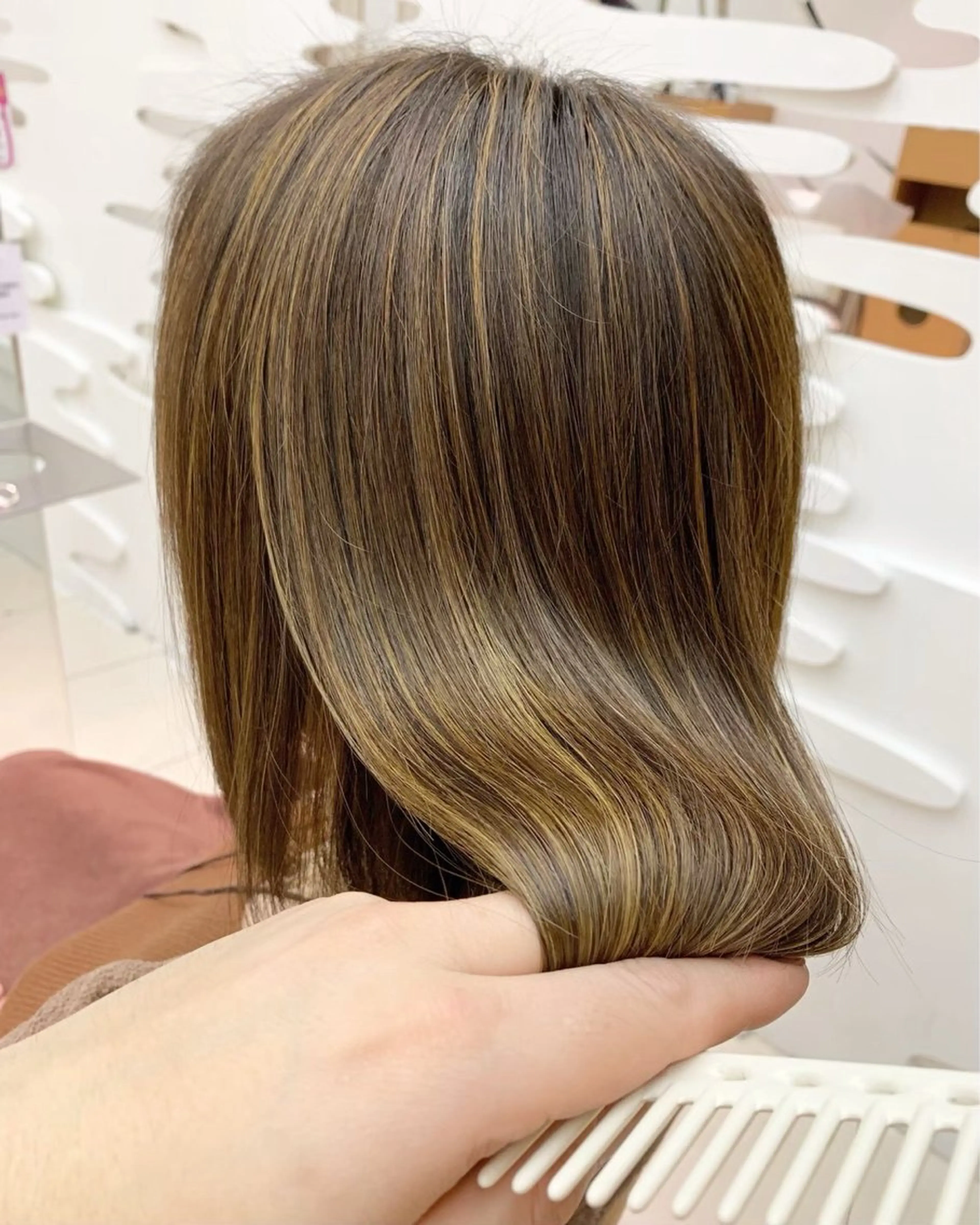 ミディアム カラー 🌻髪質改善カラー 🌻Yunaのヘアスタイル