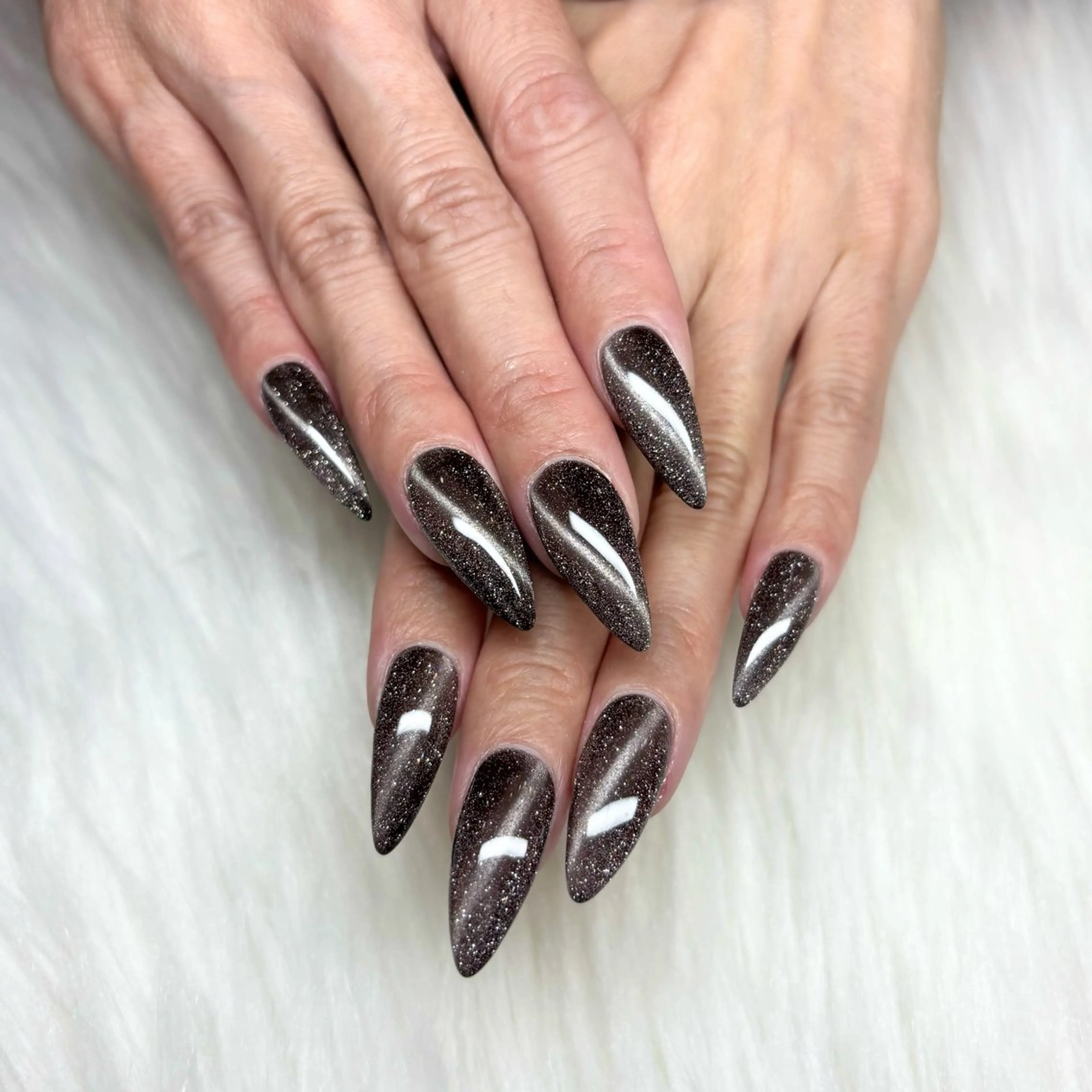 ネイル ハンドネイル 鈴木 華乃のネイルデザイン