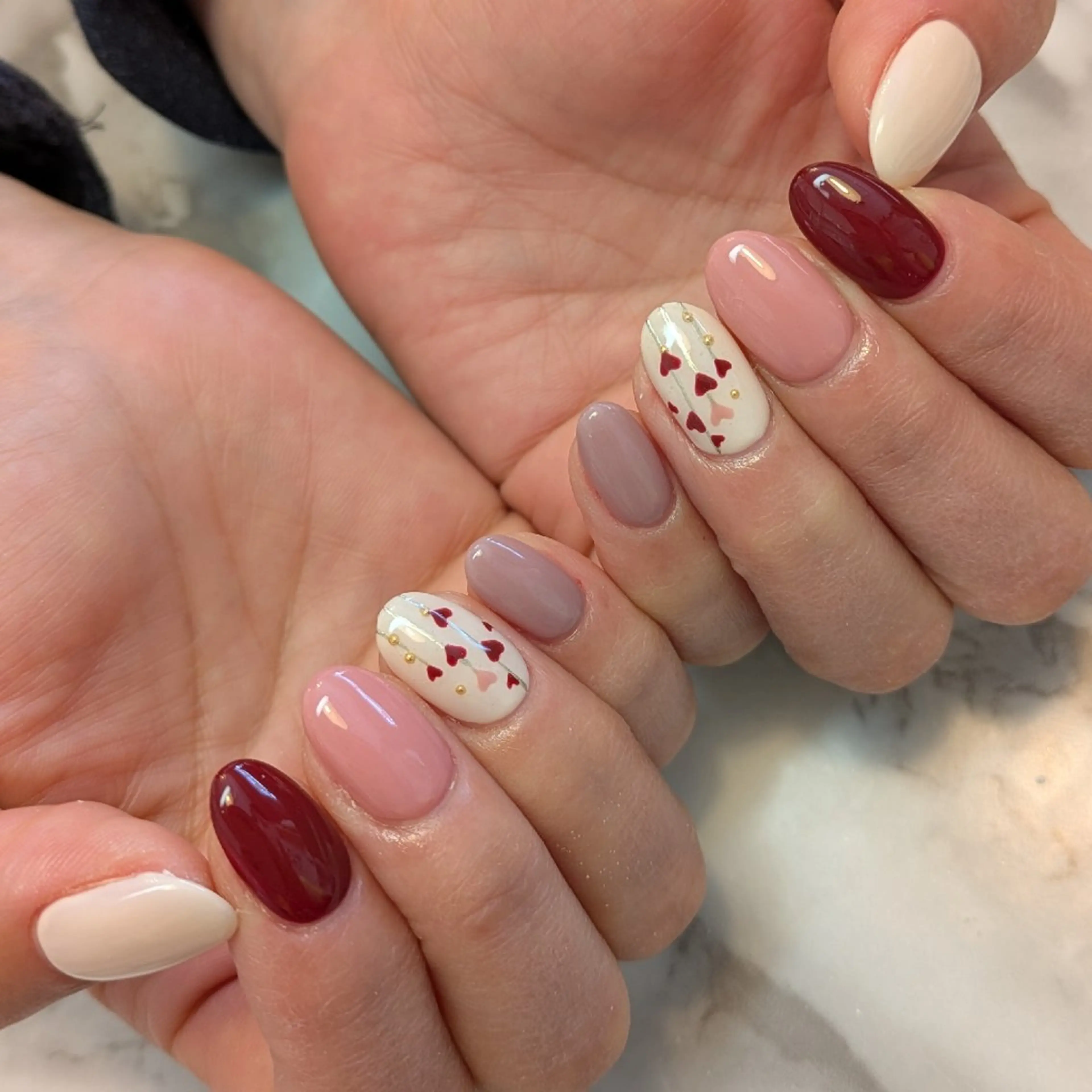 ネイル ハート ジェヌインネイル 河内のネイルデザイン