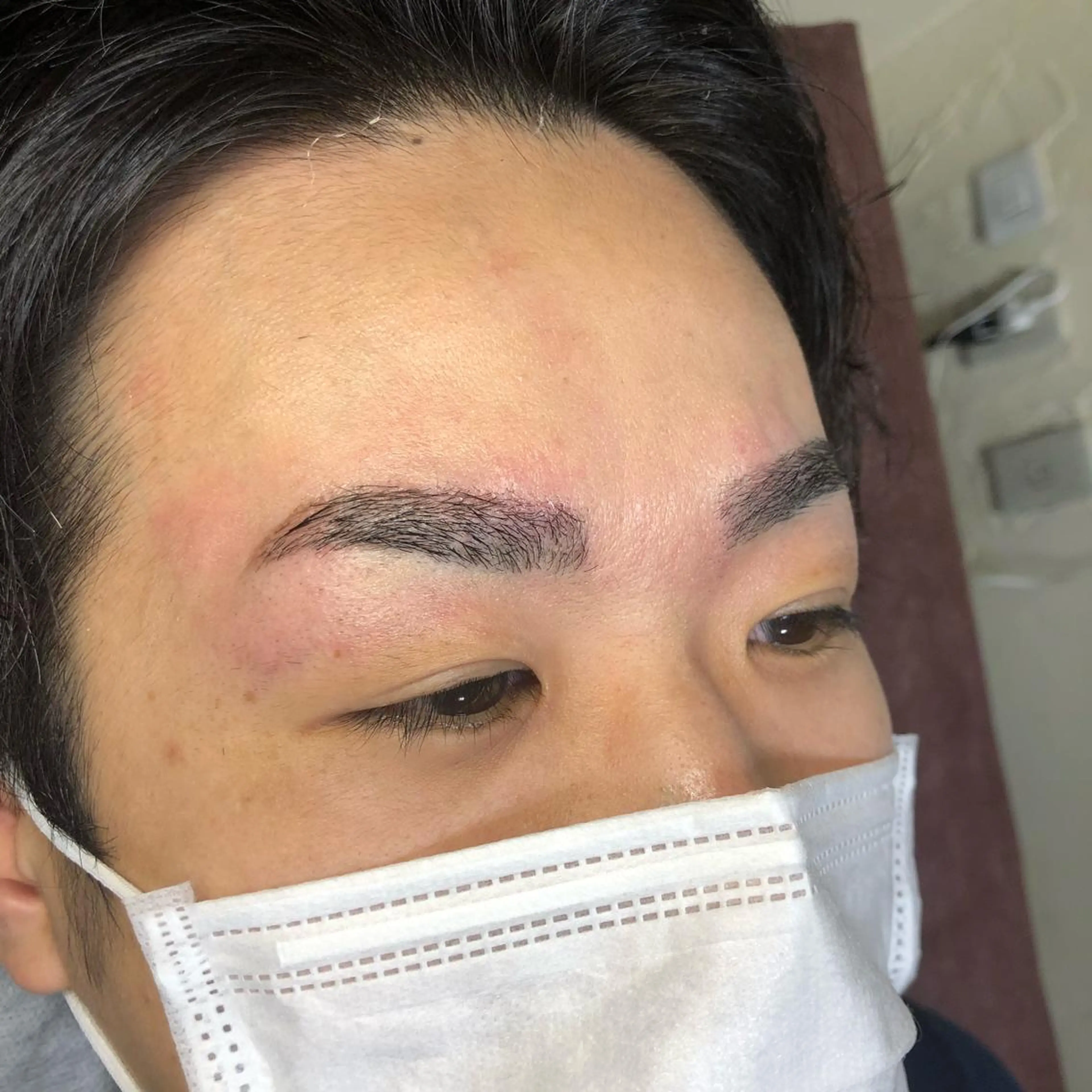 メンズ ヤマ ザキの眉毛・アイブロウイメージ