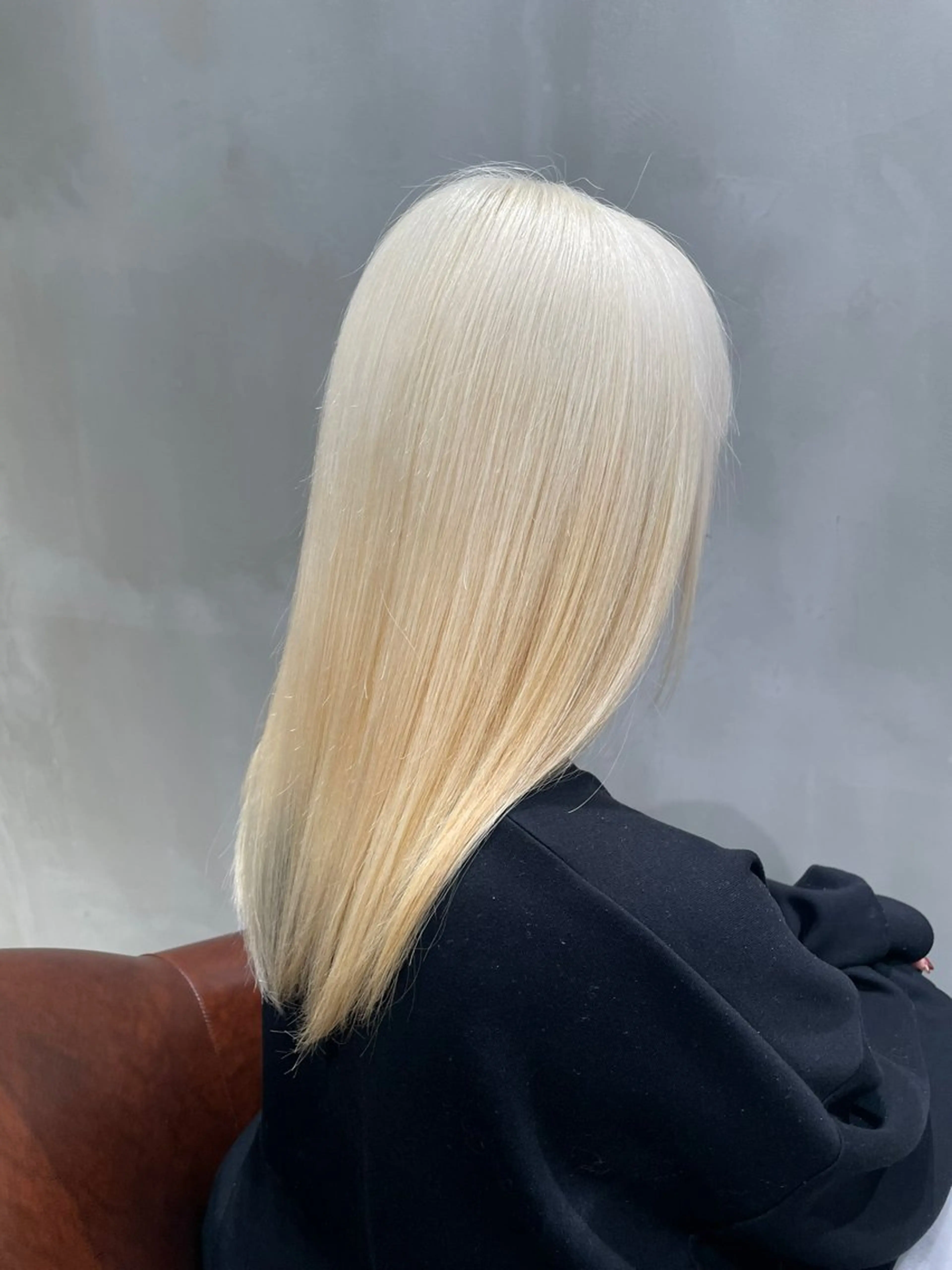 ロング カラー ブリーチ ダブルカラー ハイトーンカラー 🥇KEN /レイヤー/艶カラーのヘアスタイル