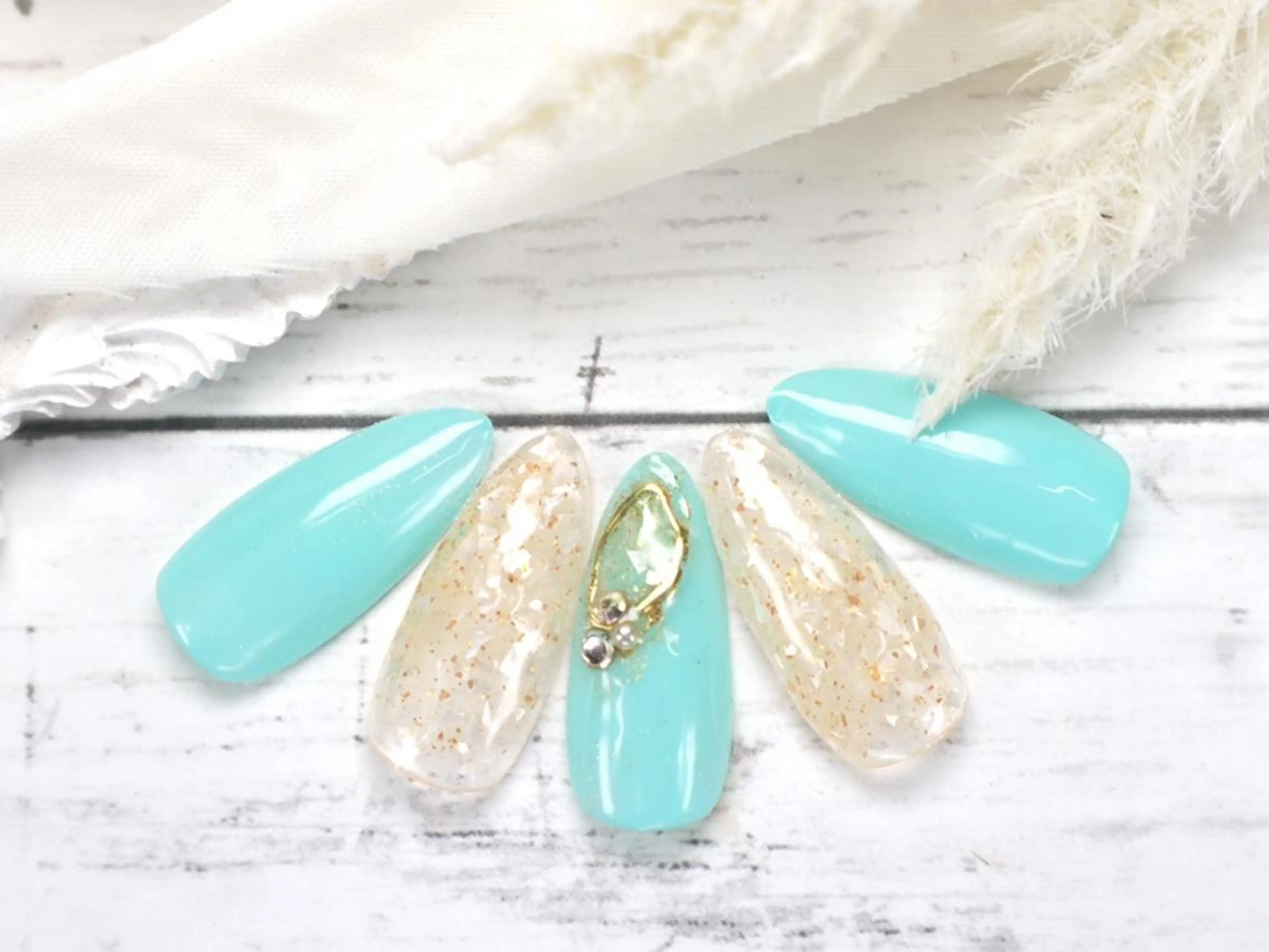 ネイル ハンドネイル ハンドケア へぜリヒ ·もものネイルデザイン