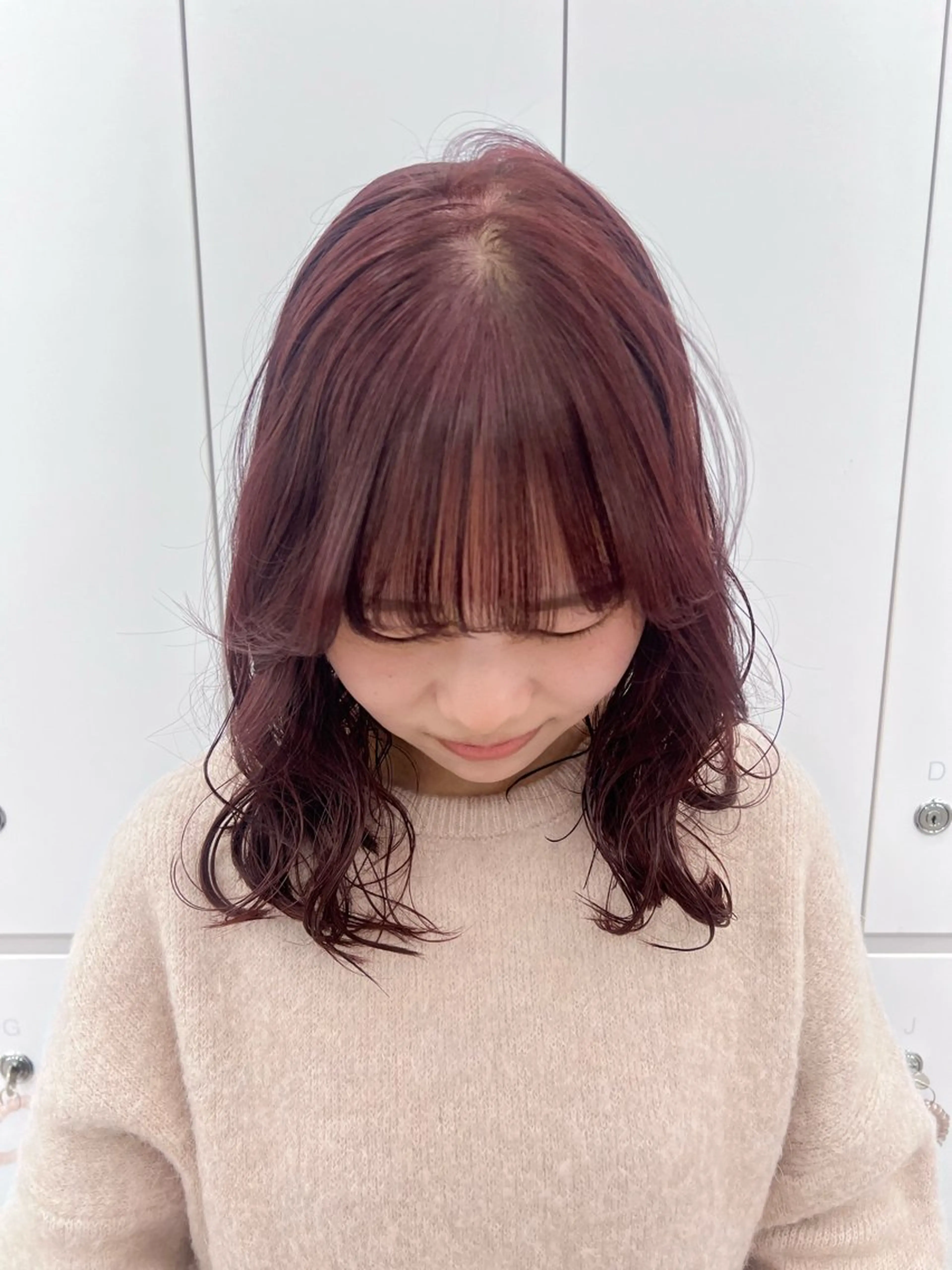 ミディアム カラー ヘアカラー トリートメント ✨ブリーチ/顔周り レイヤー¦YUKA✨のヘアスタイル