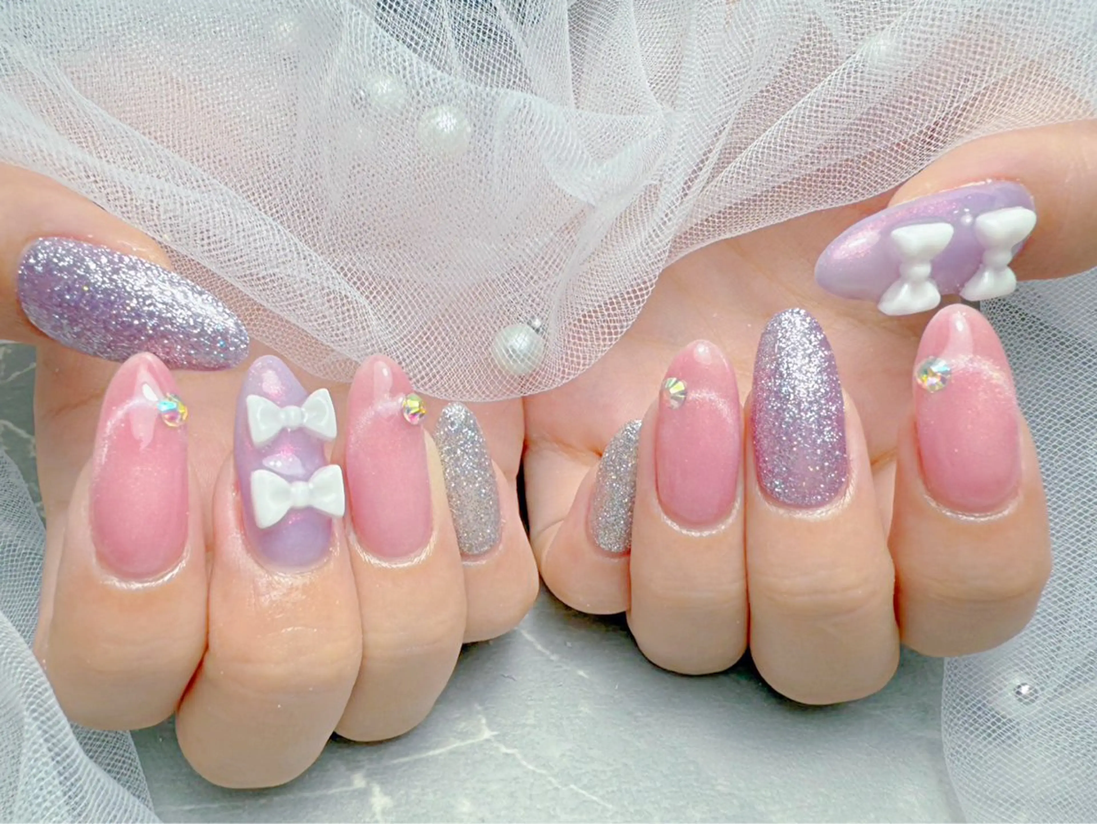 ネイル ハンドネイル マジックミラー所属・マジック ミラーのネイルデザイン