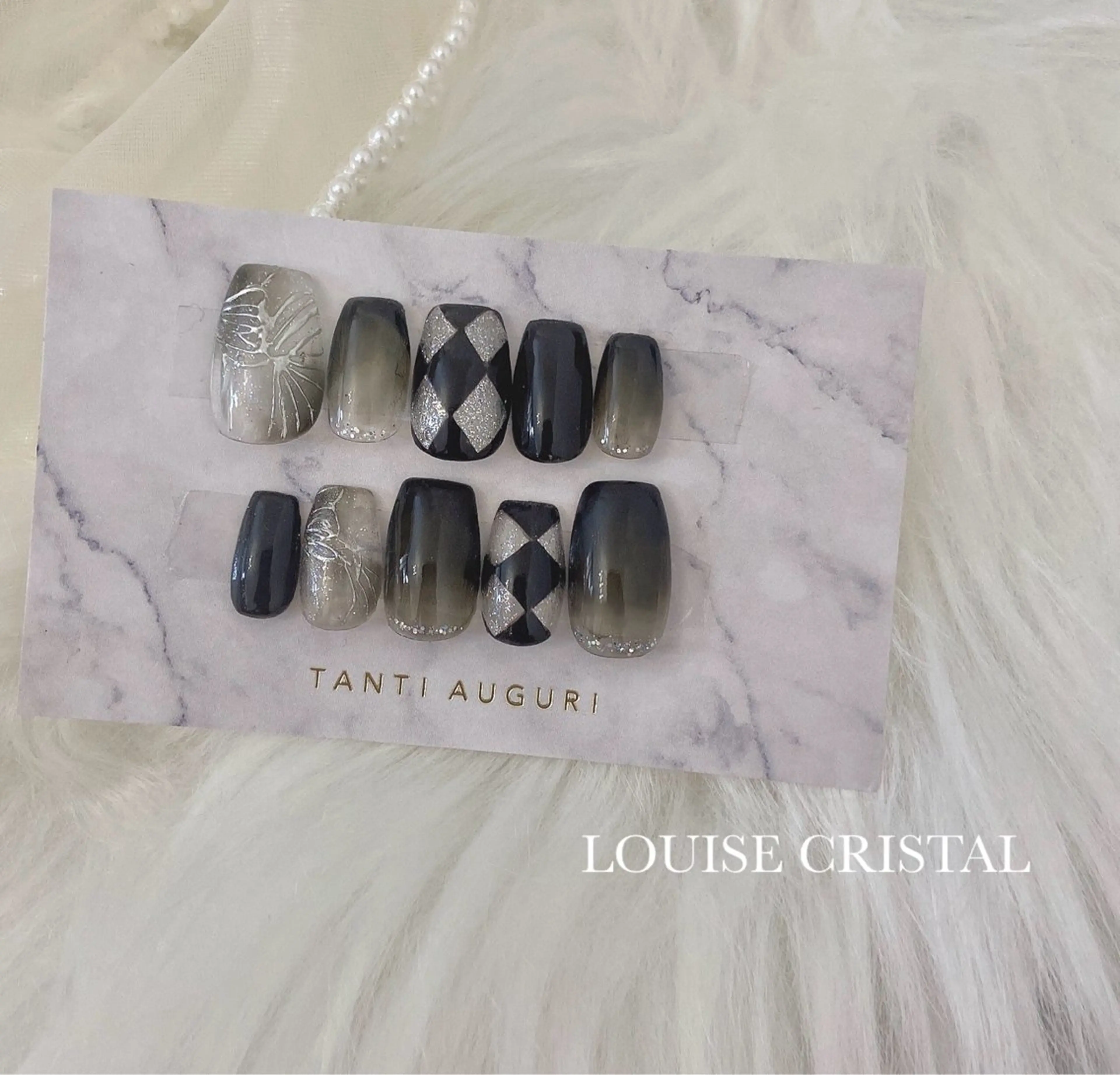 ネイル ネイルチップ ハンドネイル LOUISE CRYSTALのネイルデザイン