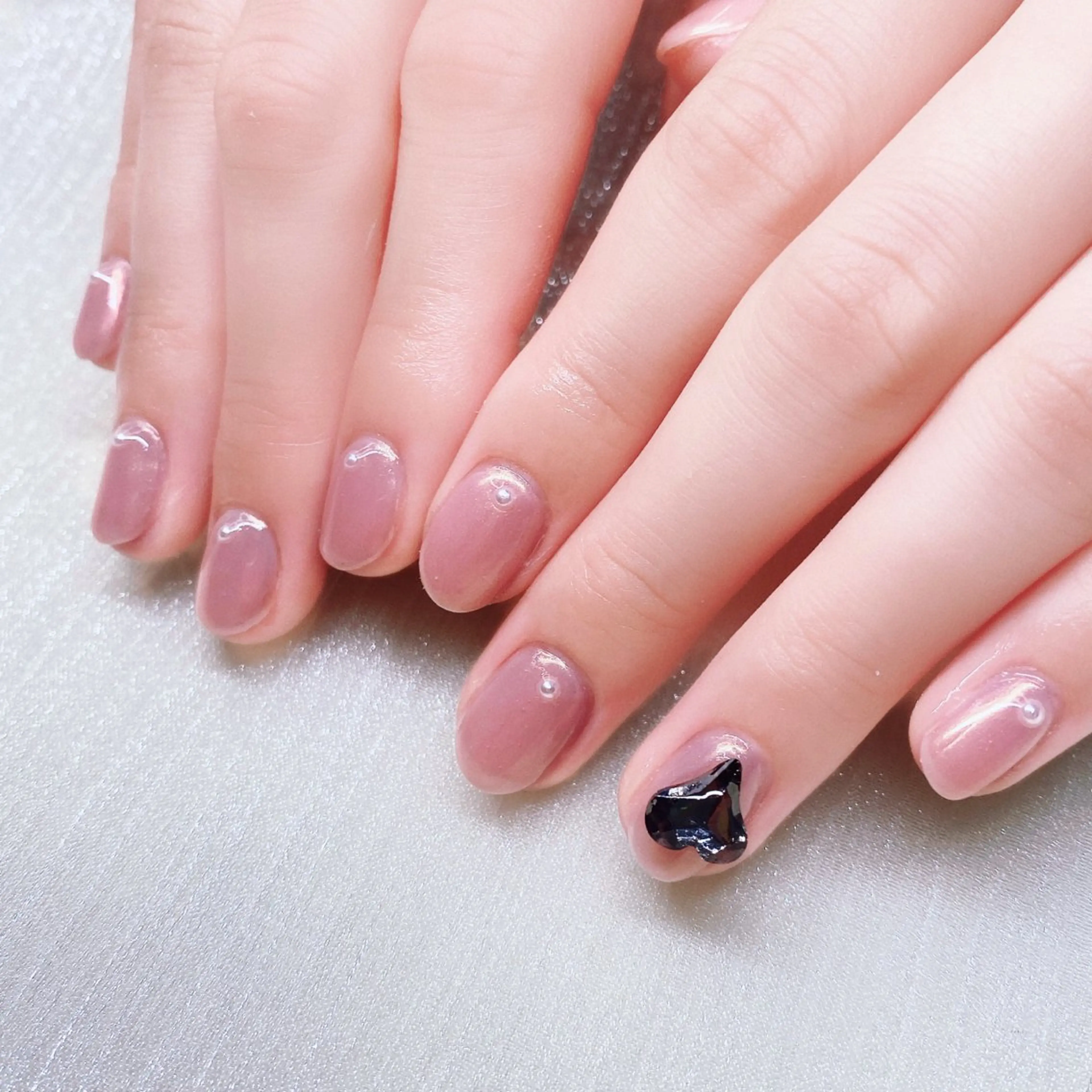 ネイル 長さ出し ストーンネイル ハンドネイル Nailist SUZU所属・Nailist suzuのネイルデザイン