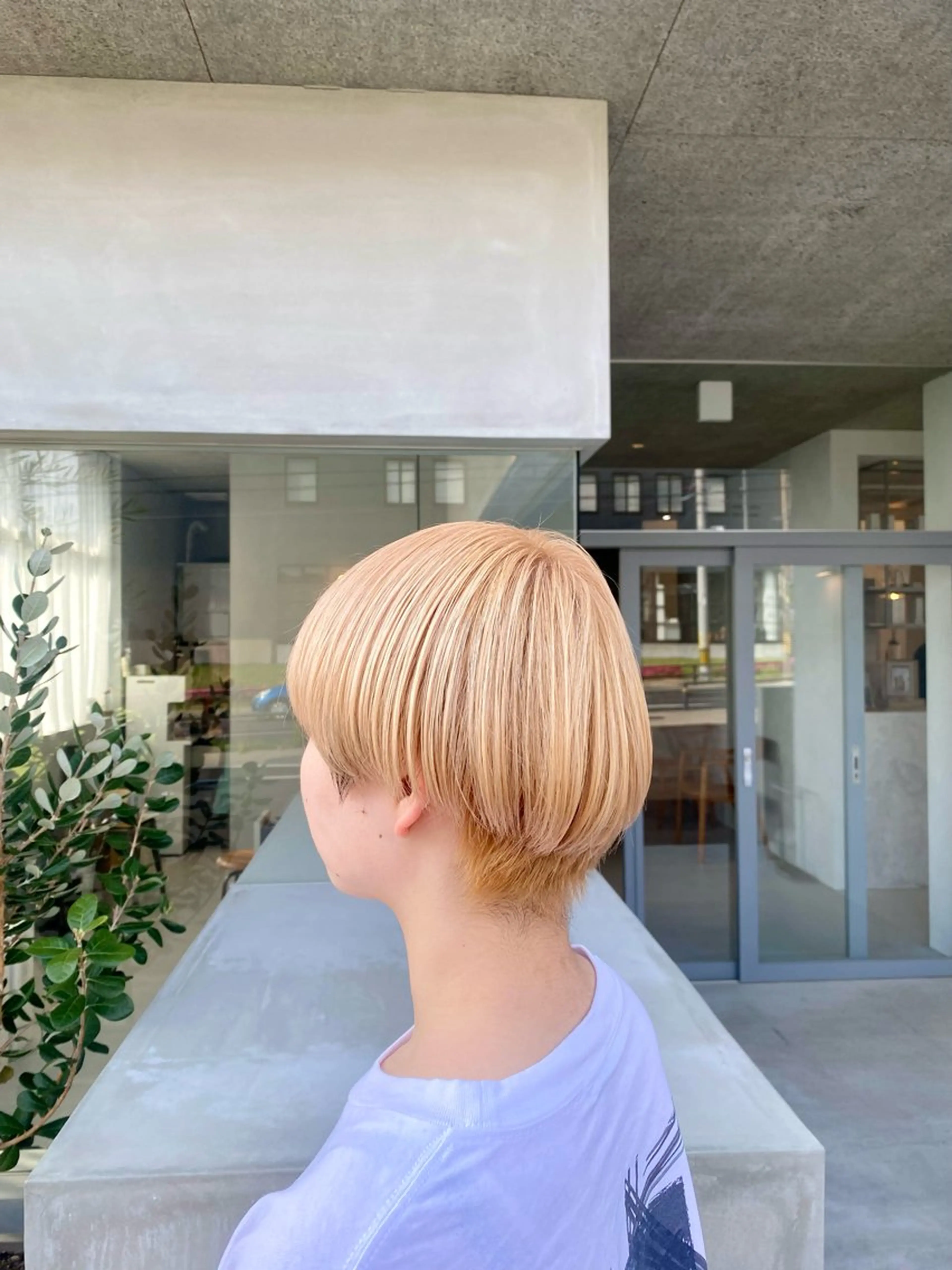 ショート ヘアカラー トリートメント 艶髪・透明感カラー・ 韓国ヘア・Yuriのヘアスタイル