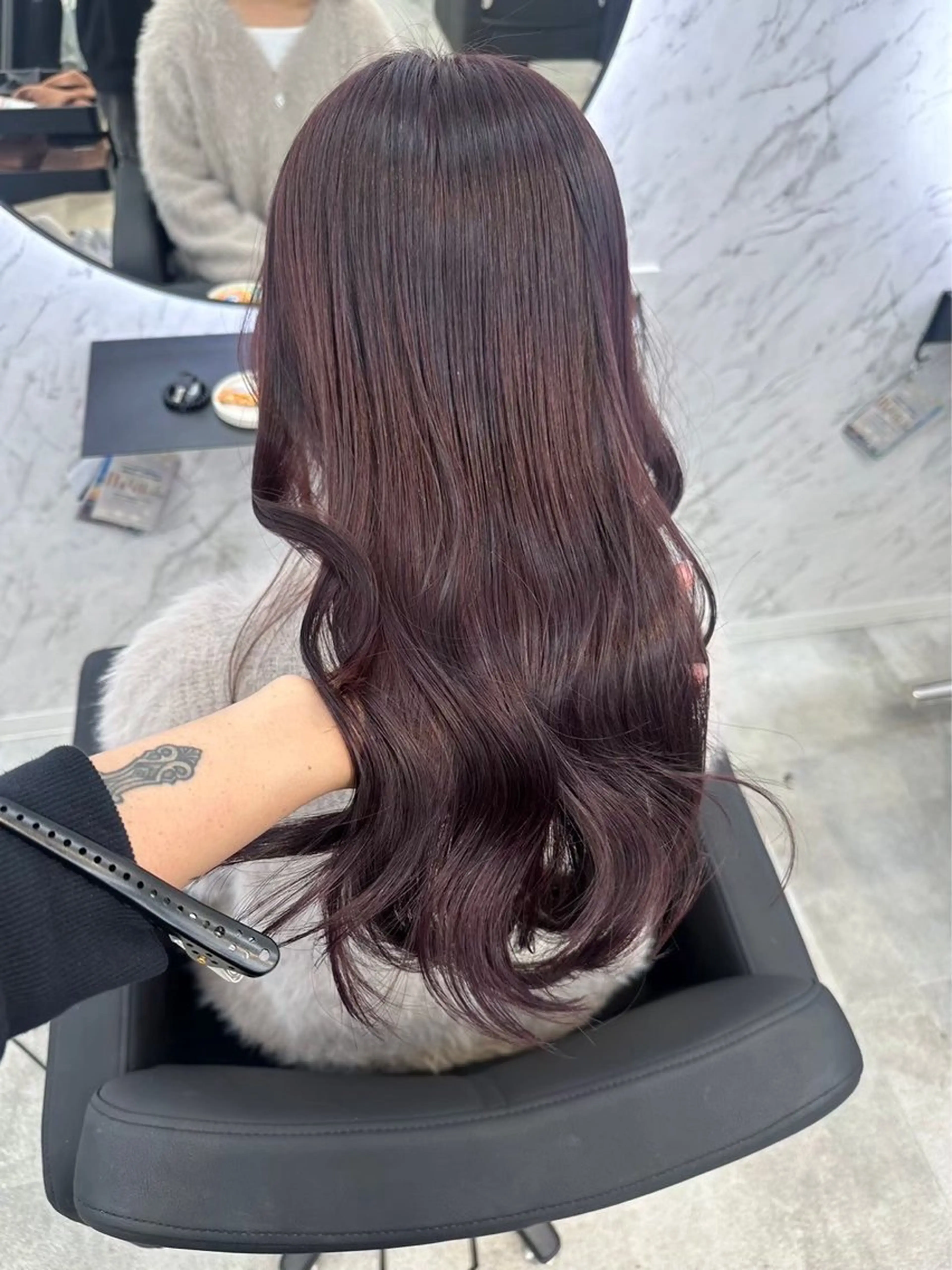 ロング カラー カシス ピンクカラー hair salon dot. mooda 韓国風サロン 町田店所属・韓国風ヘア🎀🩶 /♡𝓝𝓸𝓪♡のヘアスタイル