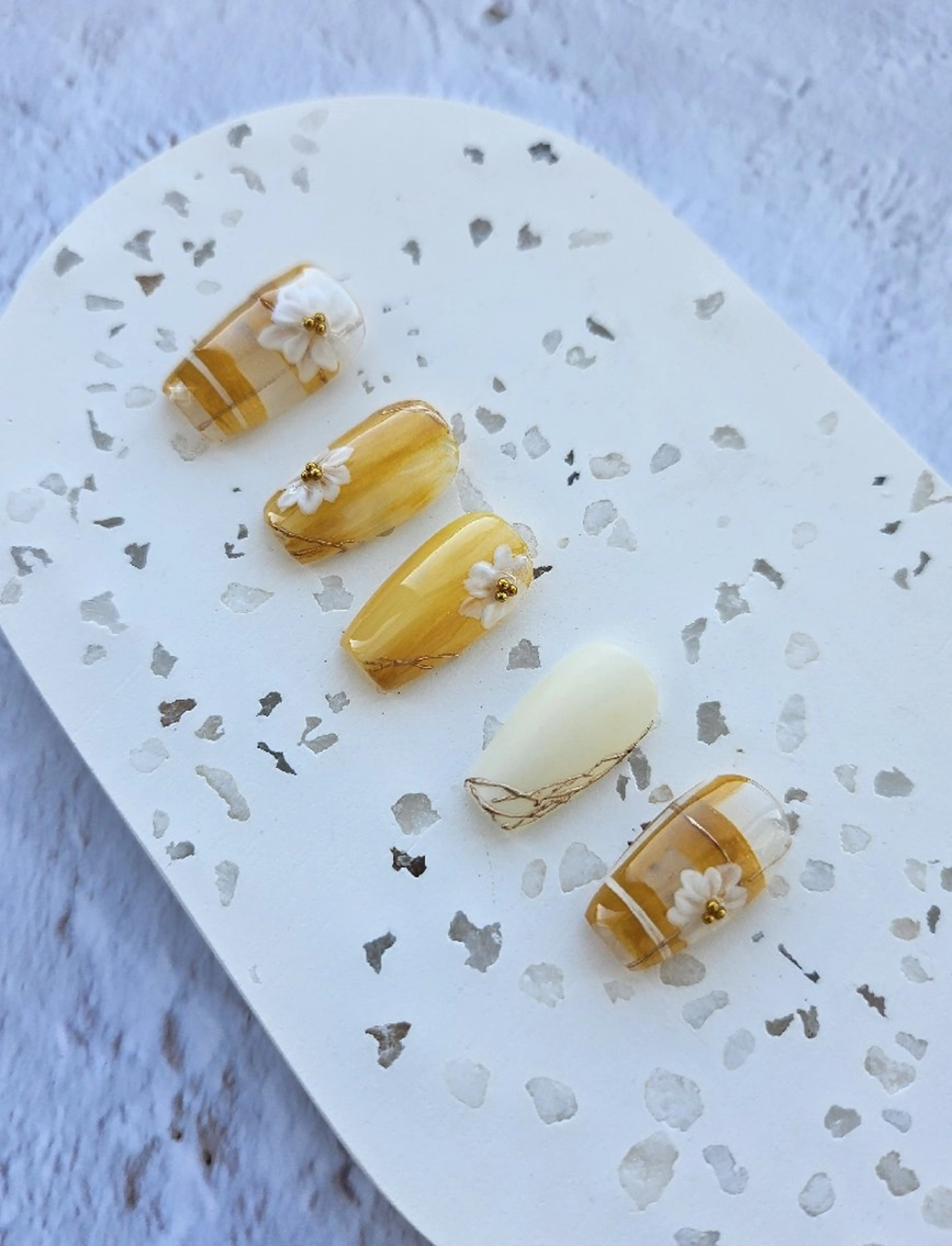 ネイル アートネイル フラワーネイル ネイルチップ ハンドネイル Noah'snail   のネイルデザイン