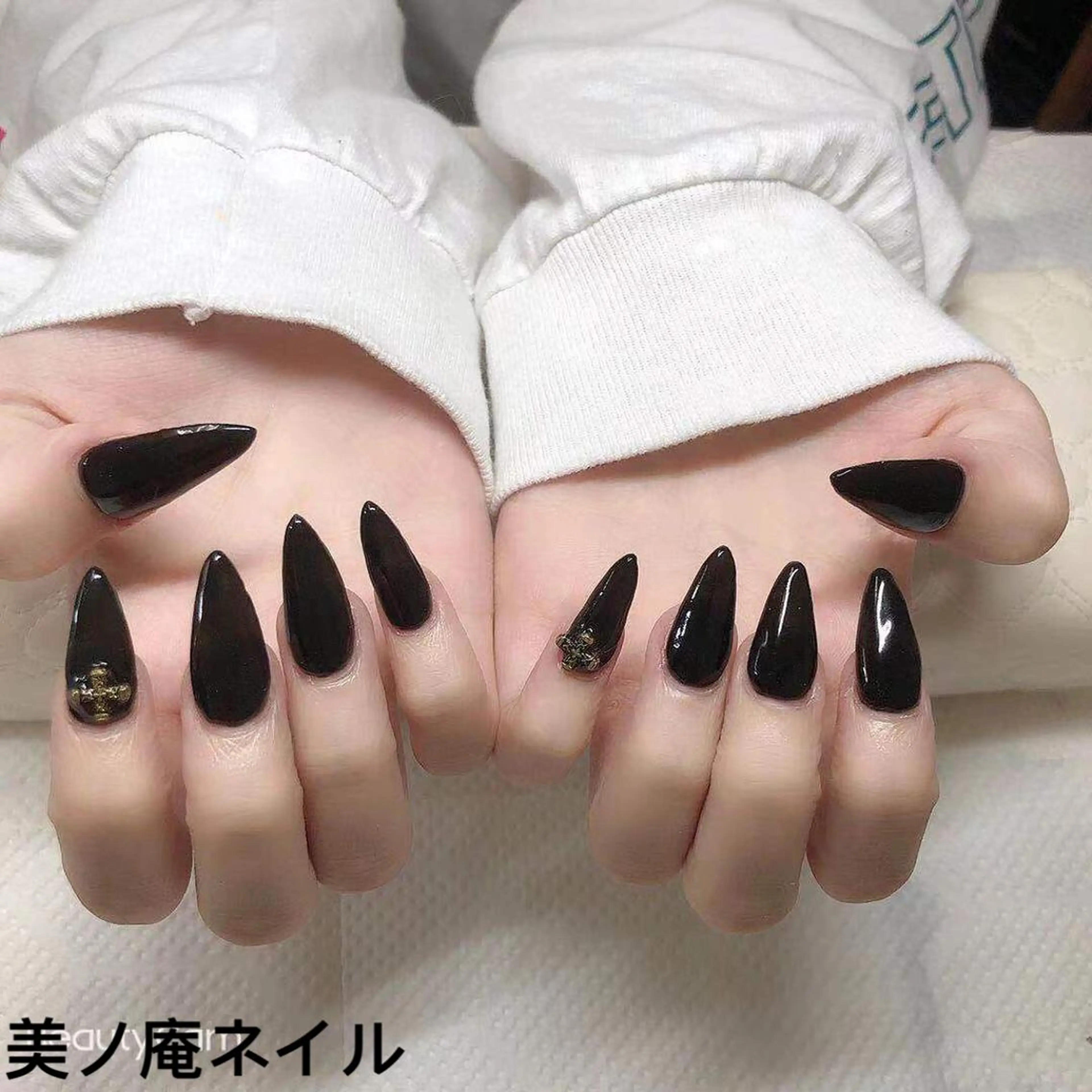 ネイル 美ノ庵ネイルサロン メトロポリタン前店のネイルデザイン