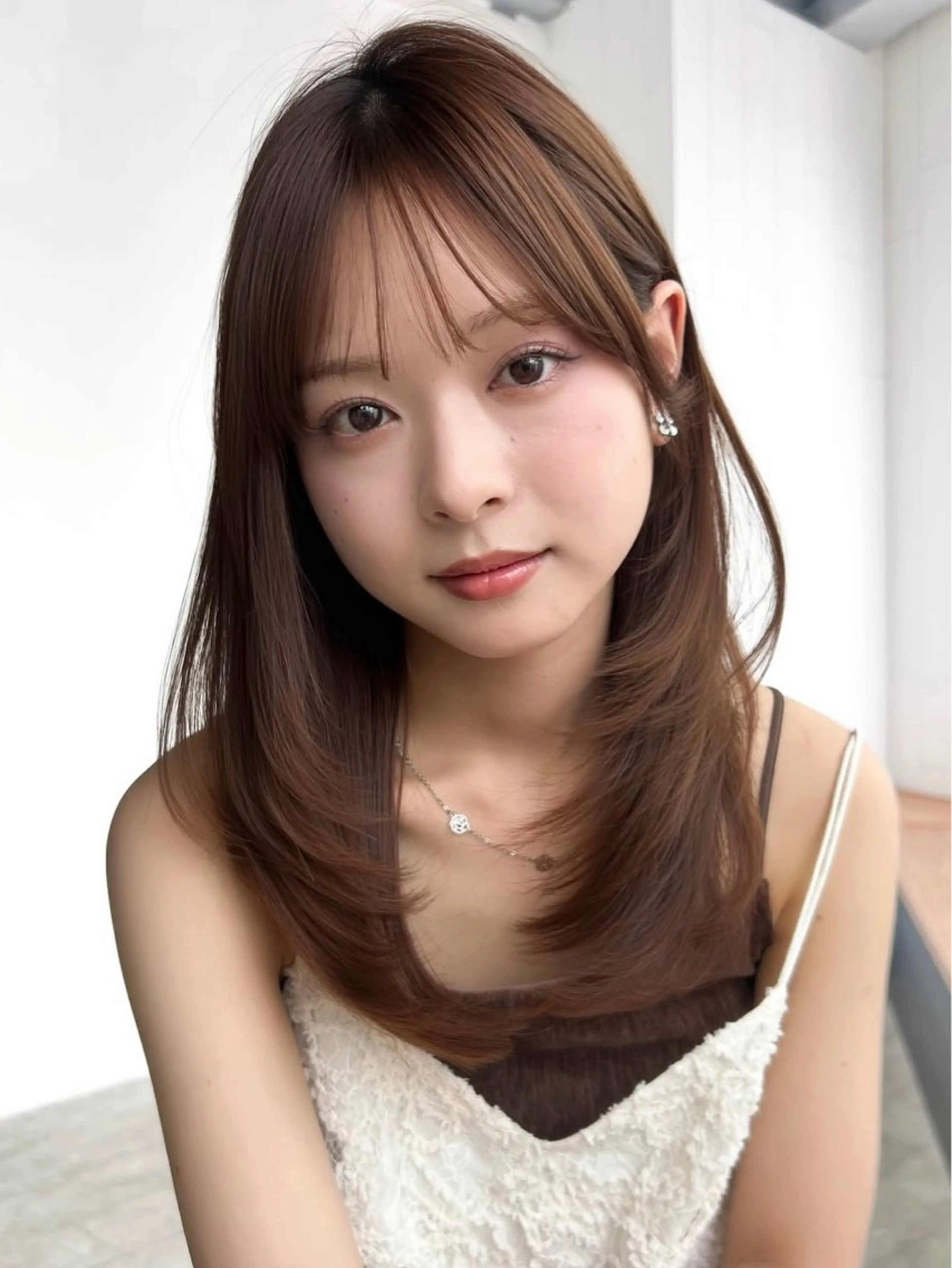 セミロング ALBUM所属・ショート/ブリーチ/ kotomiのヘアスタイル