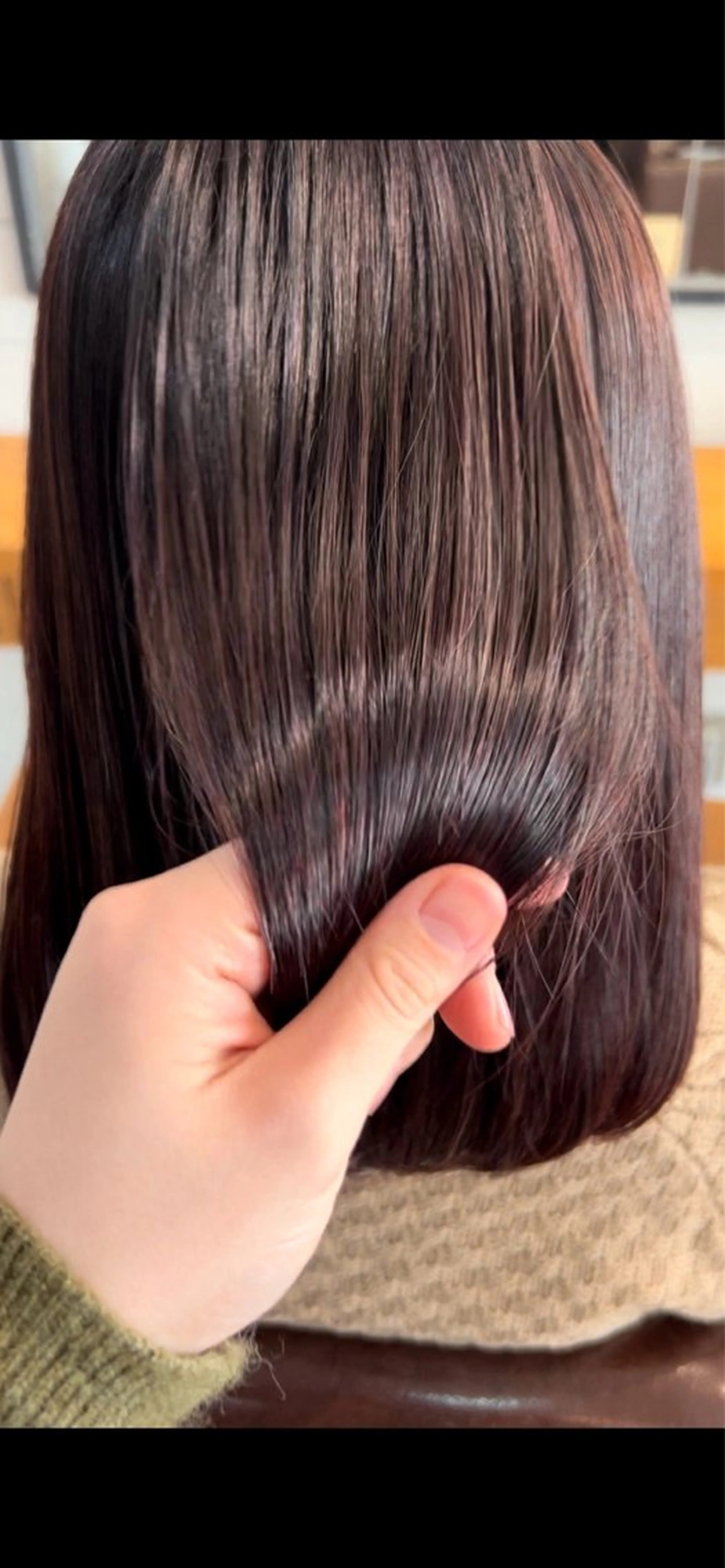 カラー 原野 実優羽のヘアスタイル