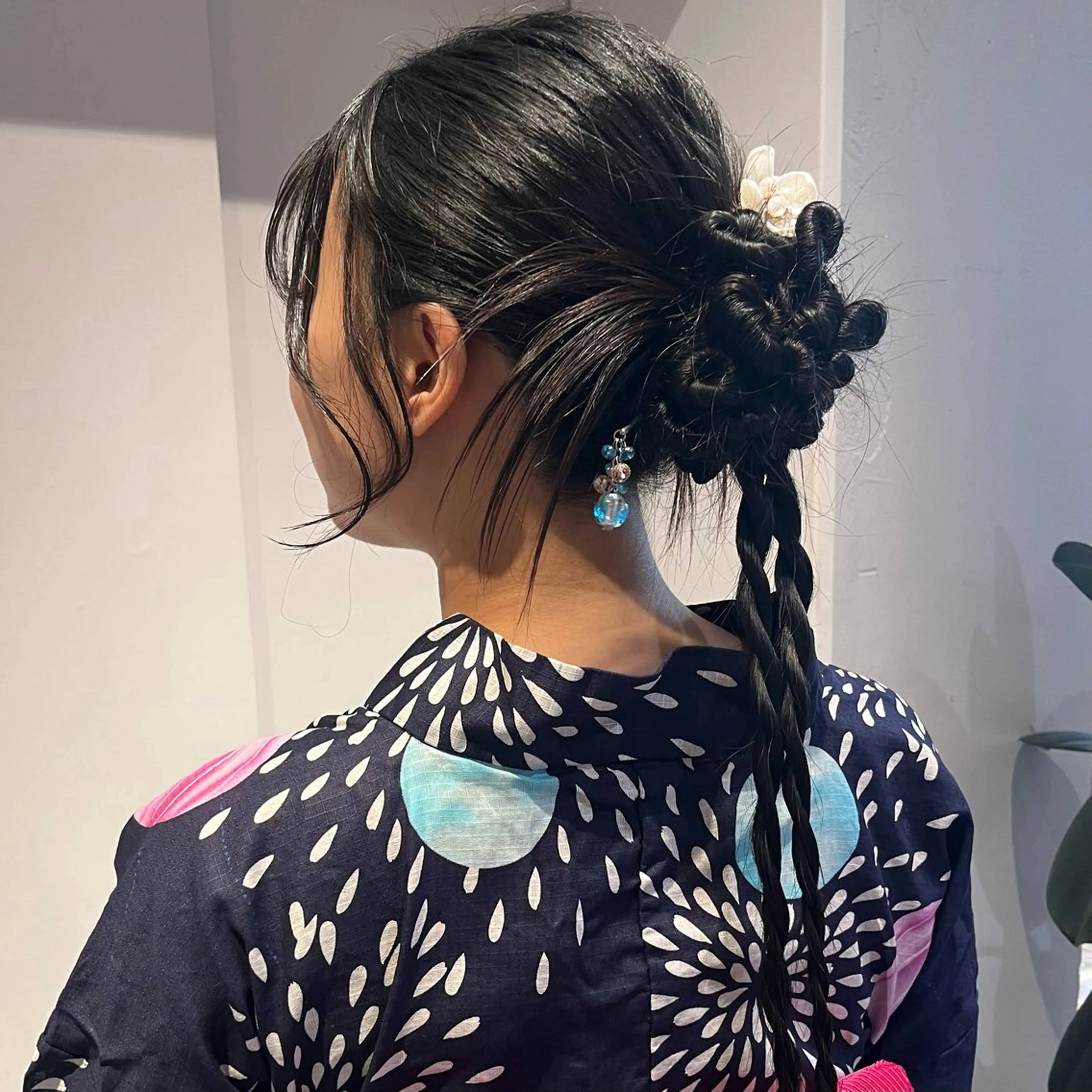 ロング ヘアアレンジ オタク美容師🛍/ 酸性ストレート/艶髪のヘアスタイル