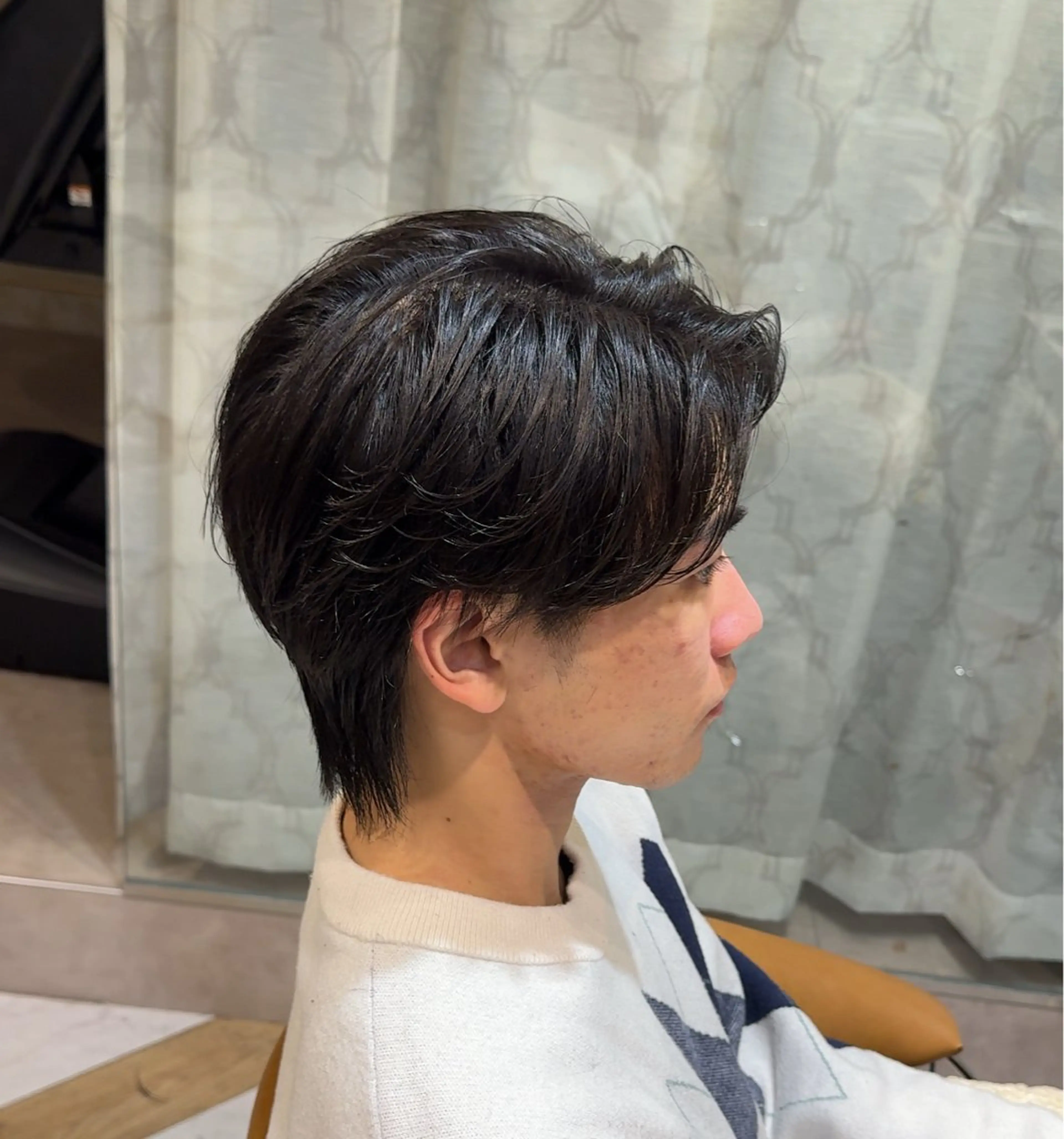 ミディアム メンズ カット Lond  strada所属・ハクヤ心斎橋 パーマ/縮毛矯正のヘアスタイル