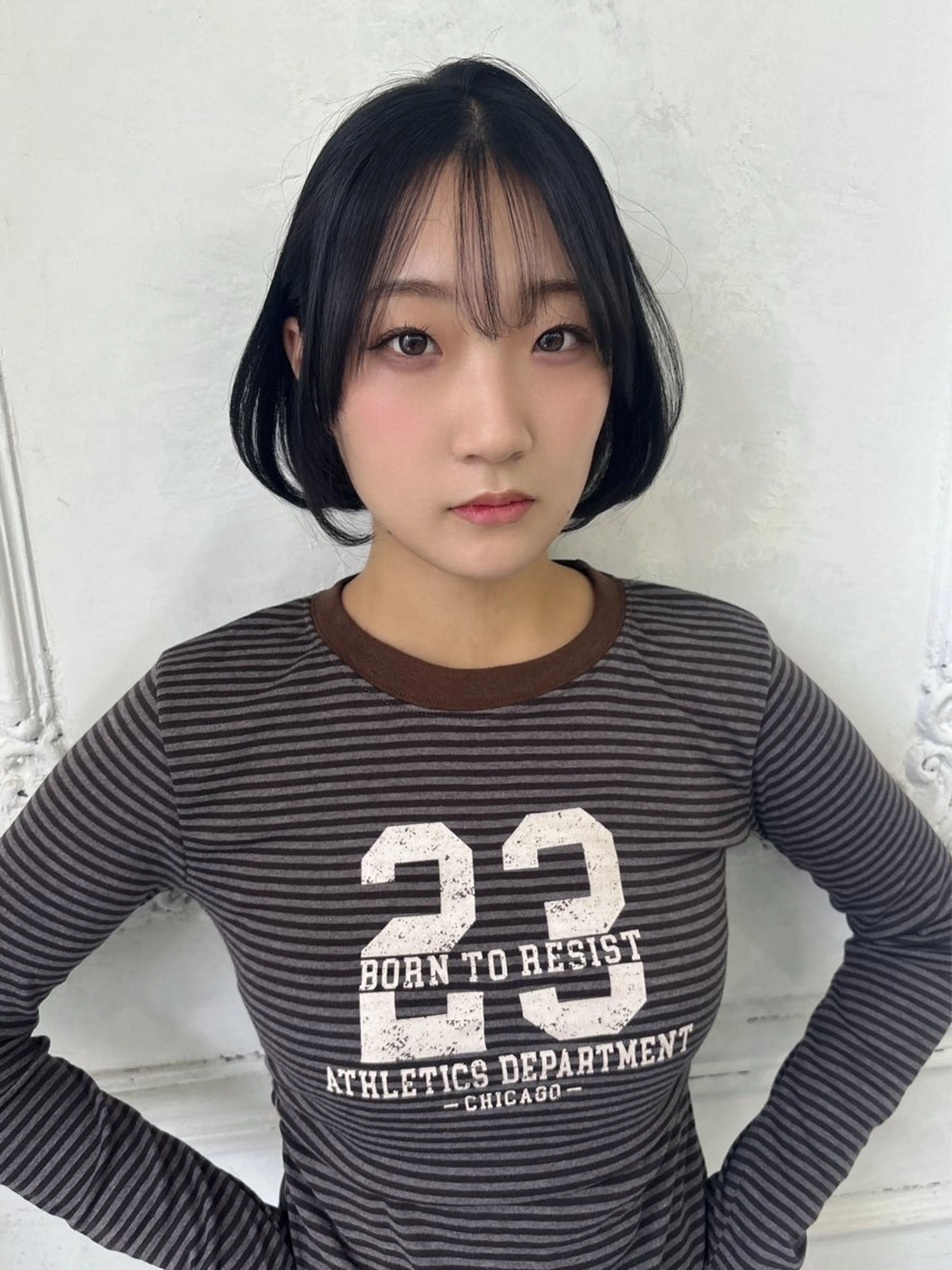 ショート カラー ダークグレー ボブ カット ヘアカラー MaisonHALU 松浦光咲のヘアスタイル