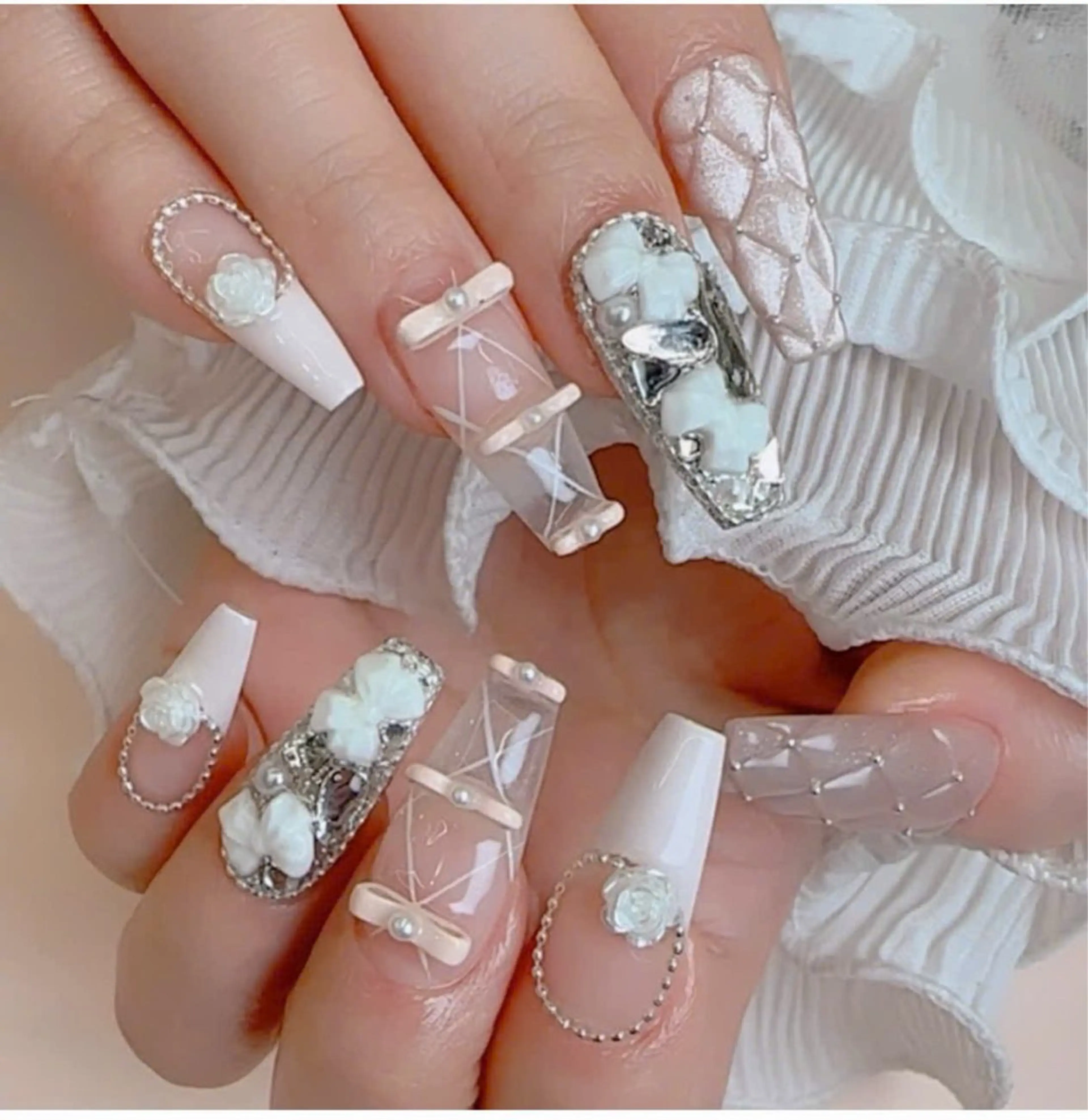 ネイル フレンチネイル キラキラネイル マグネットネイル ミラーネイル ニュアンスネイル ハンドネイル Lina所属・MeiMei Nail モデル募集のネイルデザイン