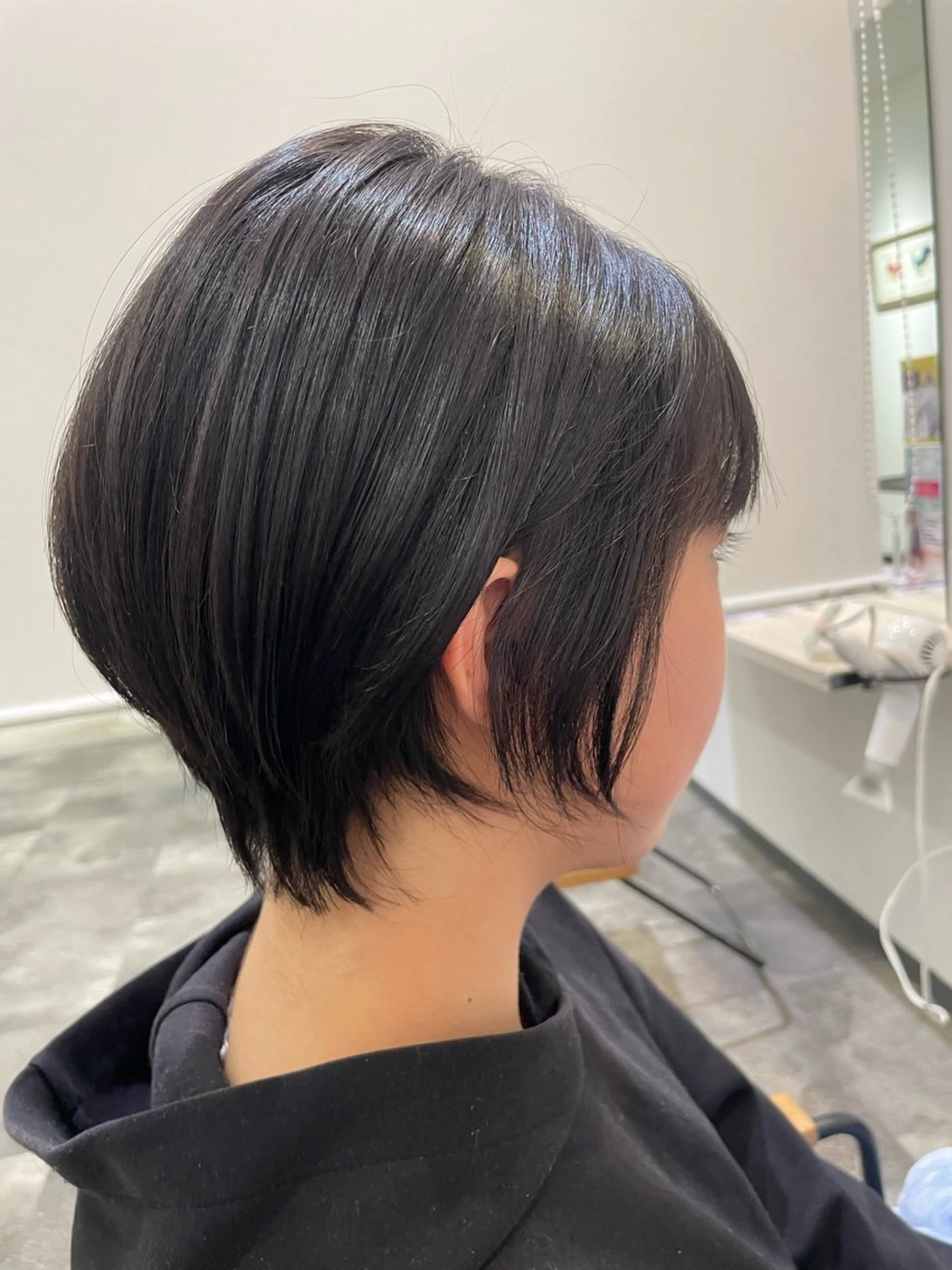 ショート san _のヘアスタイル