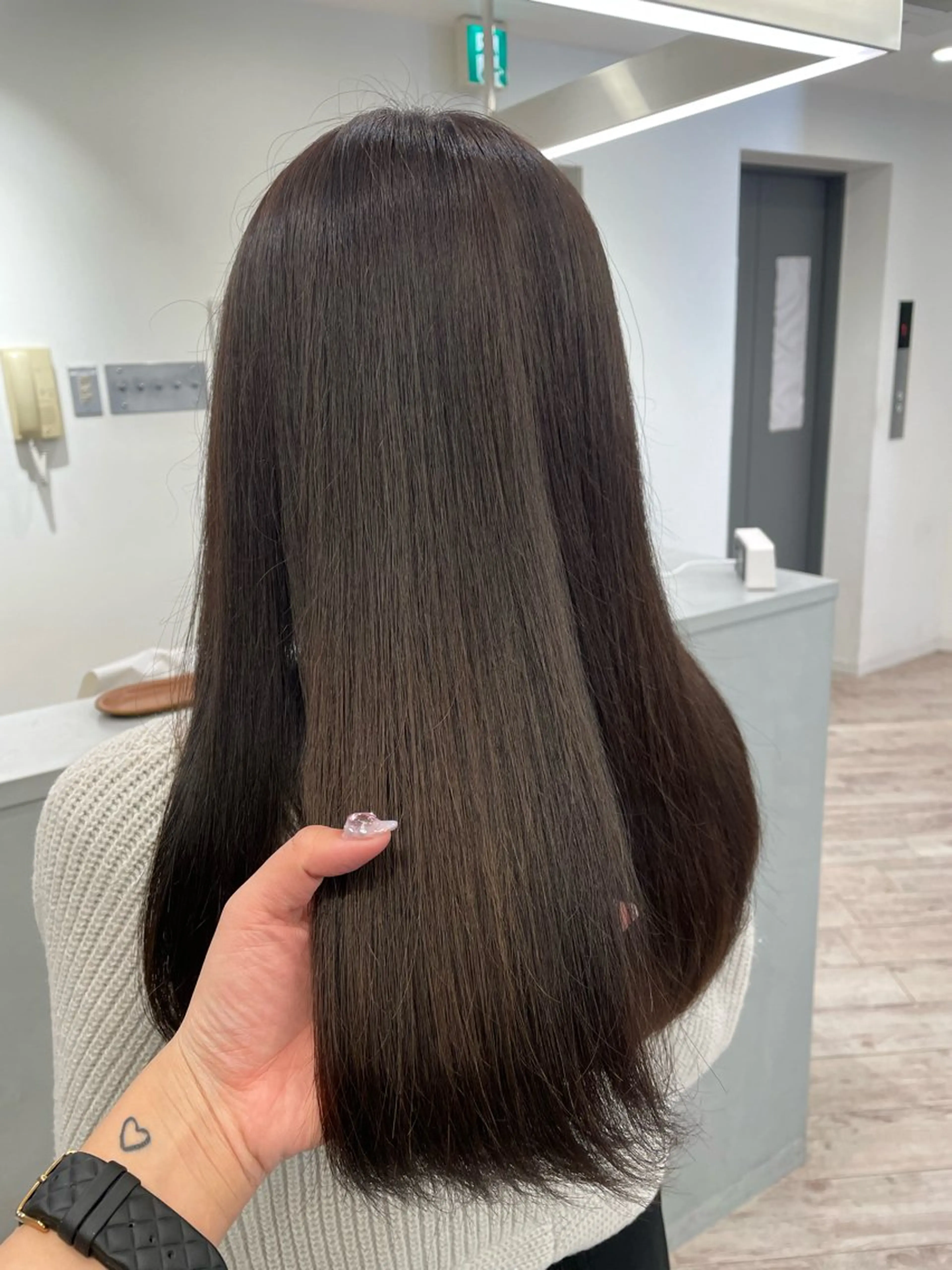 カラー TOMOKA ダブルカラー🌟のヘアスタイル