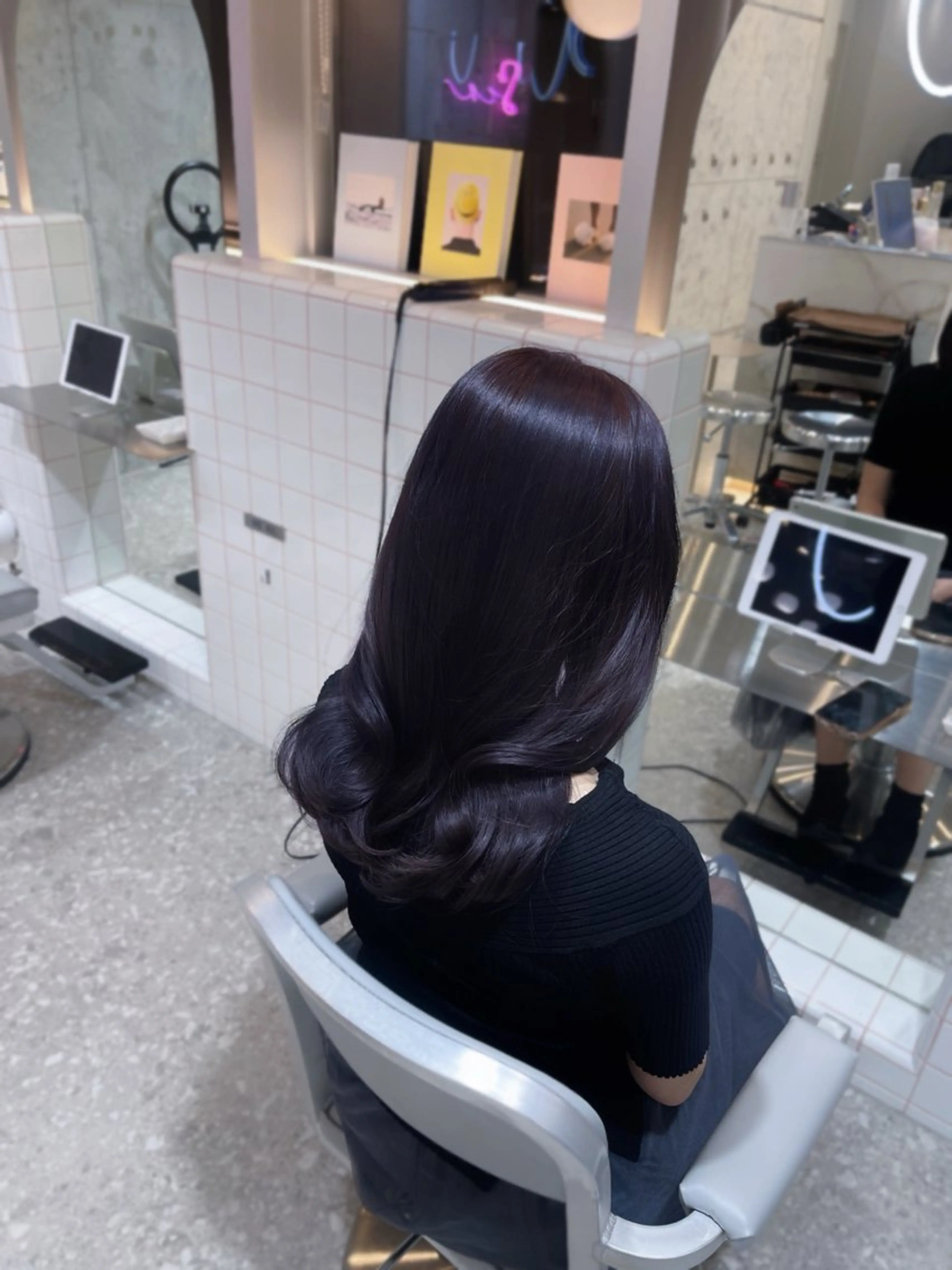 ロング ヘアカラー トリートメント 髪質改善サロン　sea shinjuku所属・新宿/韓国風レイヤー /艶カラーRionaのヘアスタイル