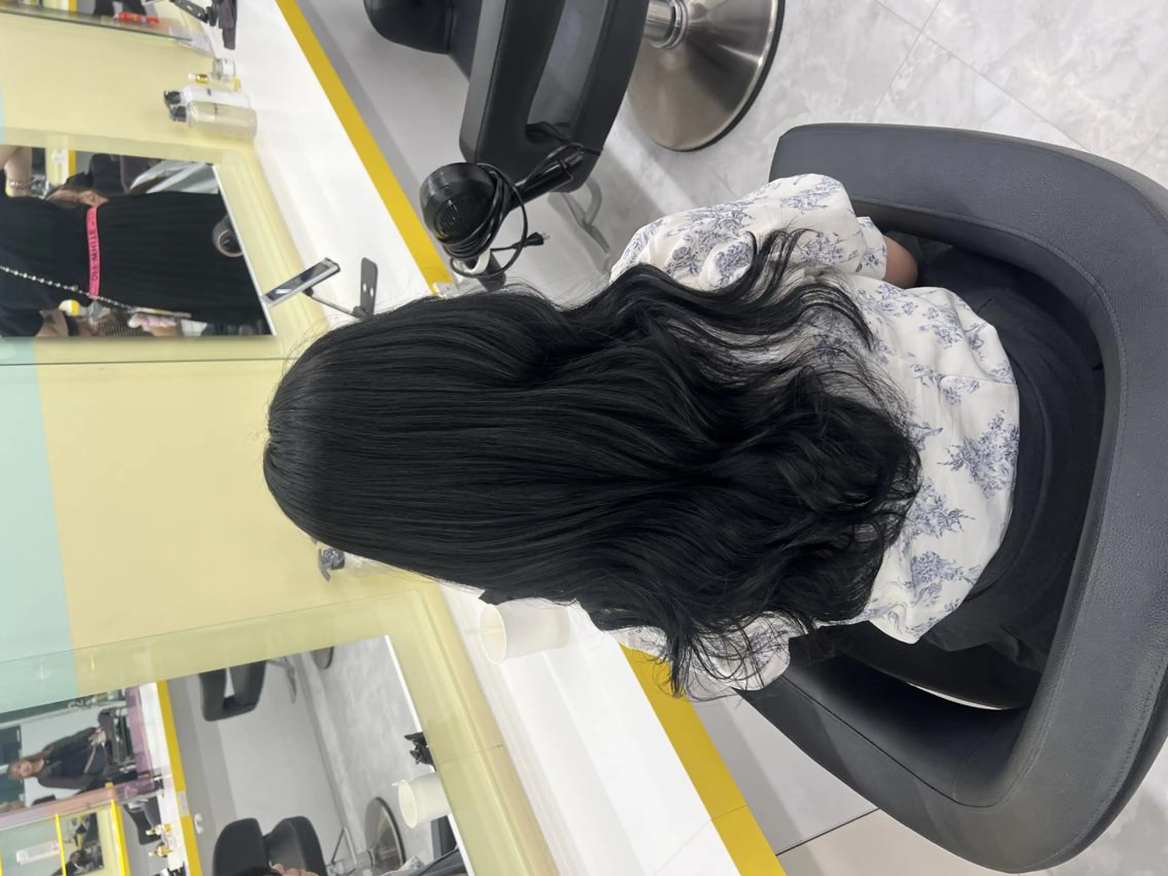 カラー 韓国/透明感/暗髪 🩶渋谷FRUITSのヘアスタイル