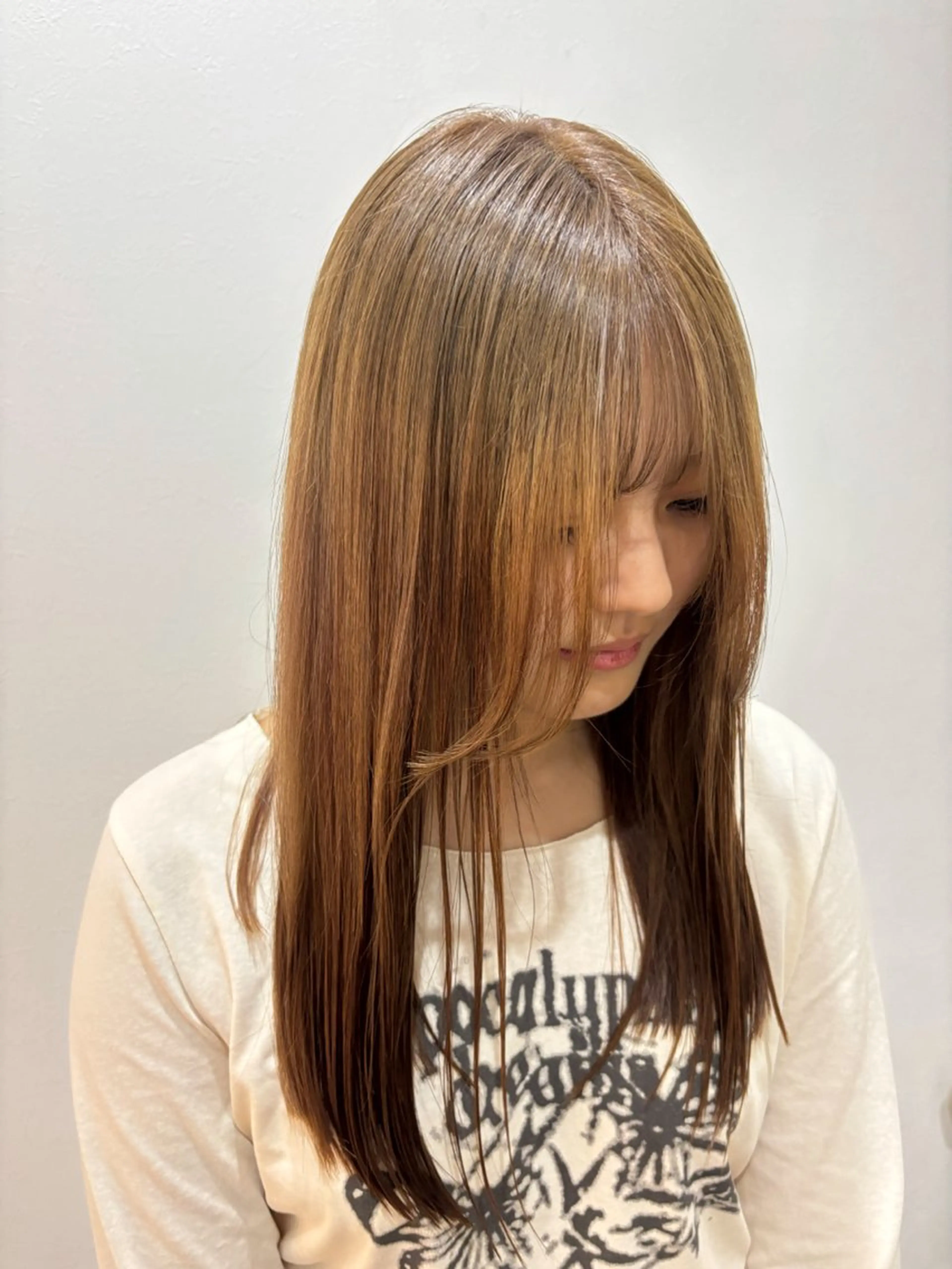 セミロング Nakamura Manaのヘアスタイル