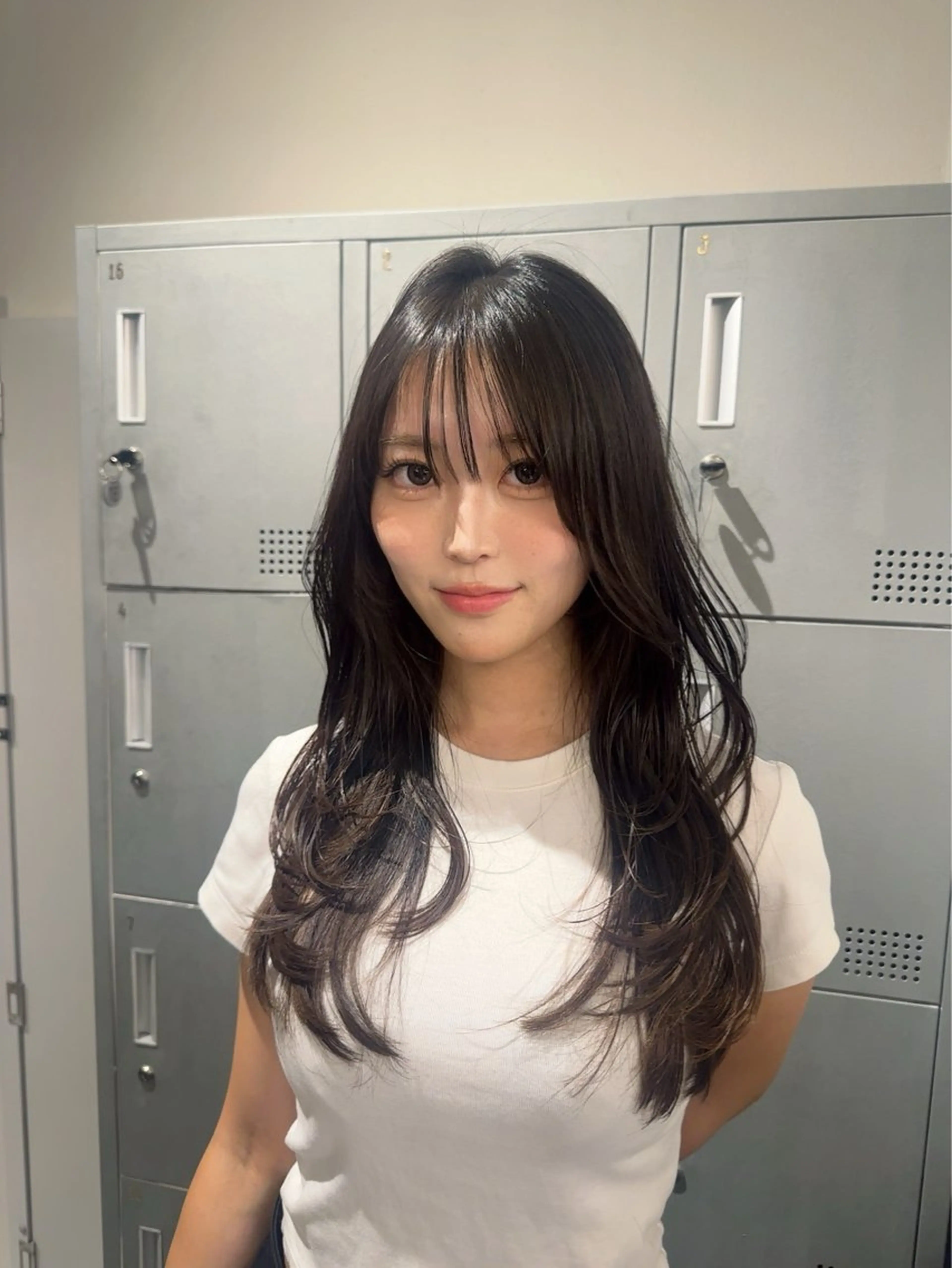 ロング 透明感カラー/レイ ヤーカット/KaHoのヘアスタイル