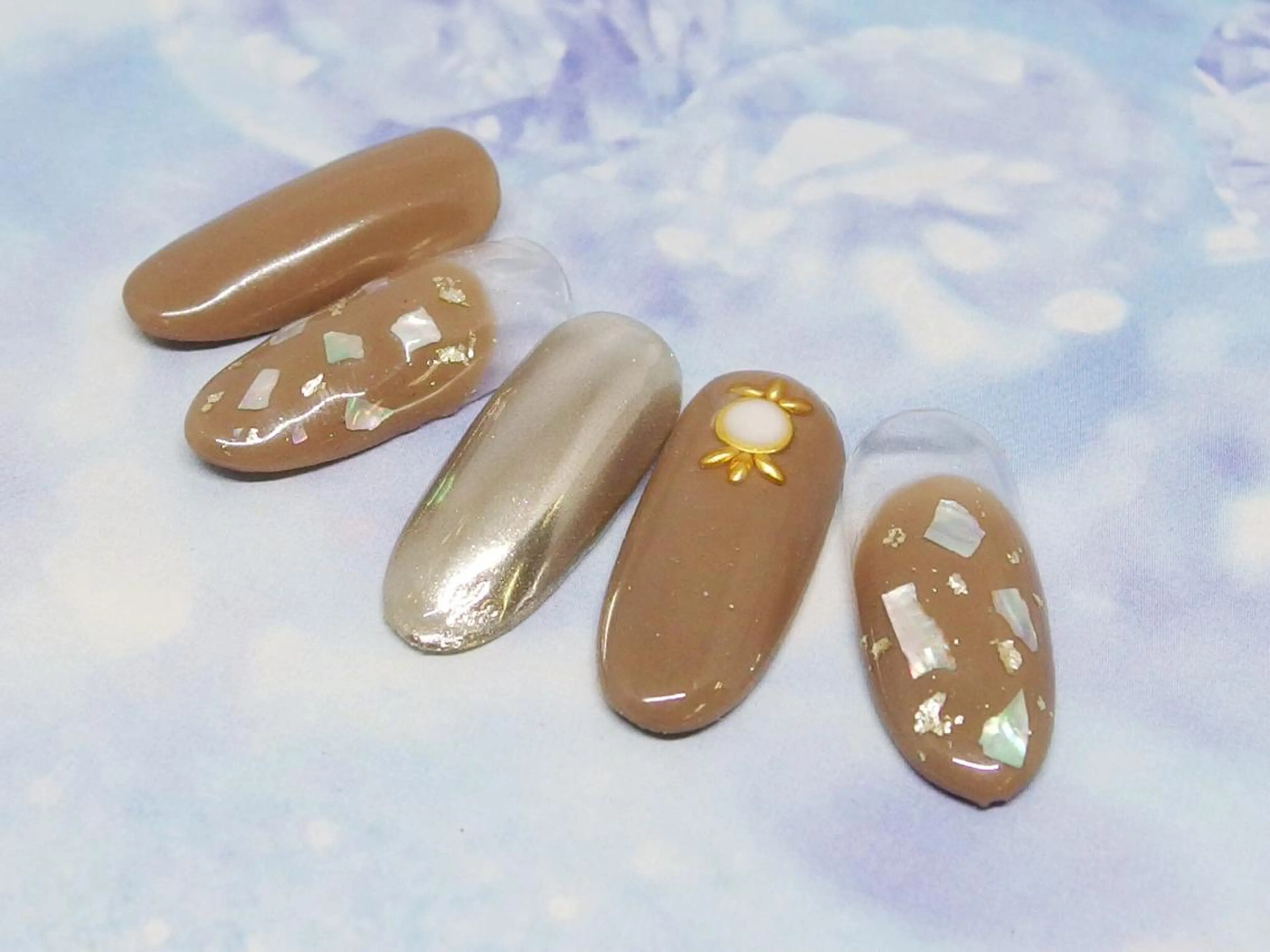 ネイル ラメ(グリッター) ティーエヌ 金山駅東口店のネイルデザイン