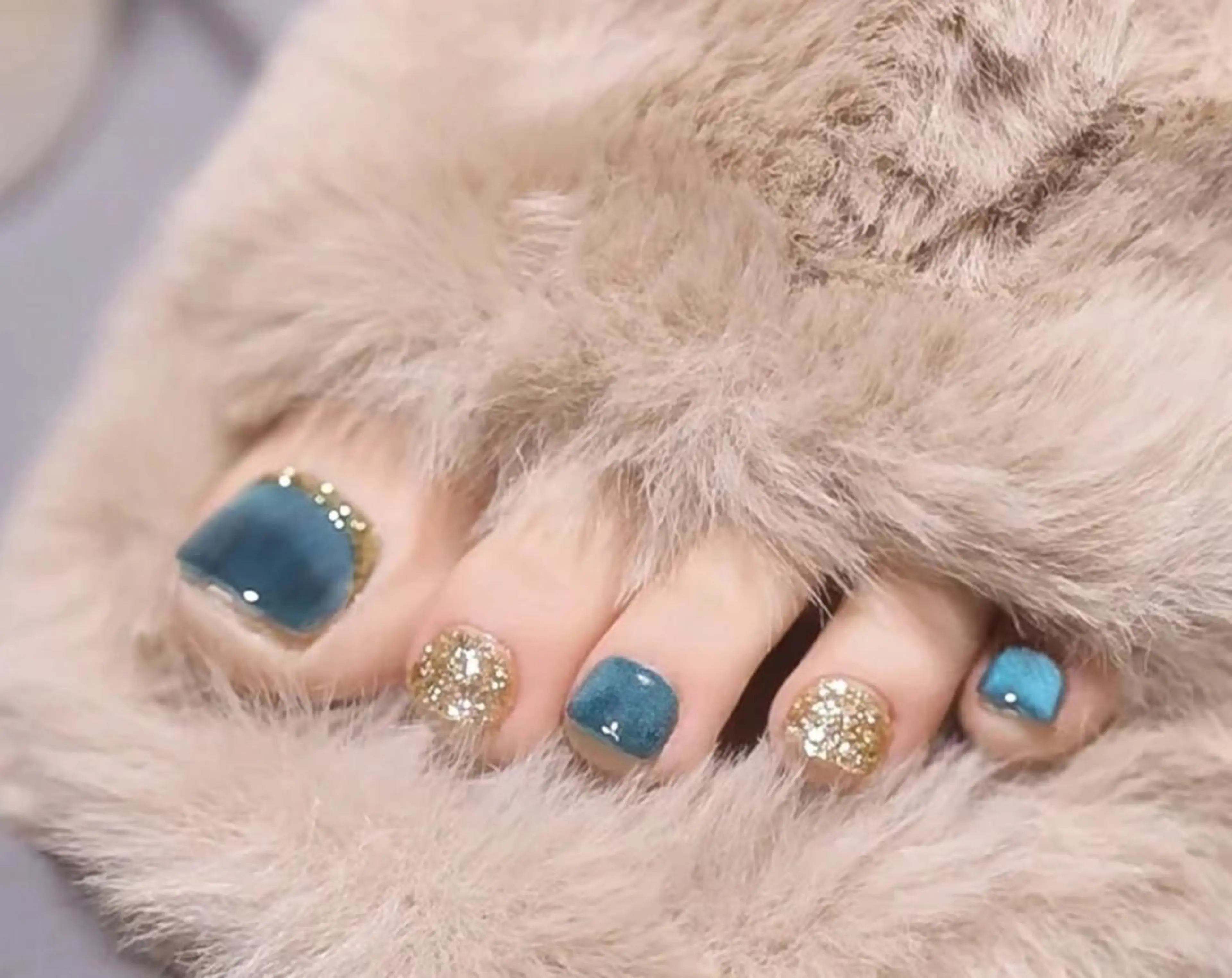 ネイル ネイリストゆか💅 長さだし、深爪矯正のネイルデザイン