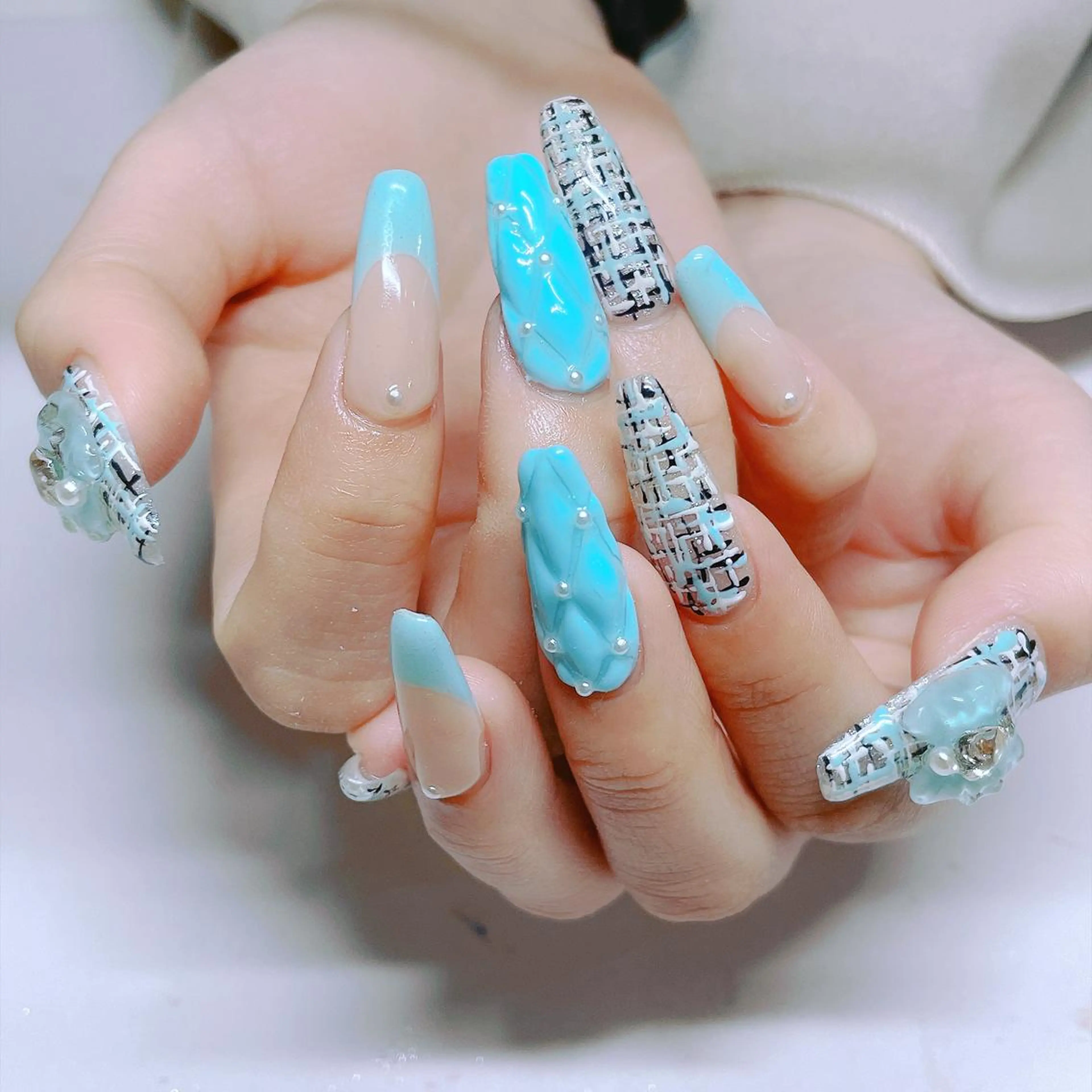 ネイル 長さだし専門店 M2　rikaのネイルデザイン