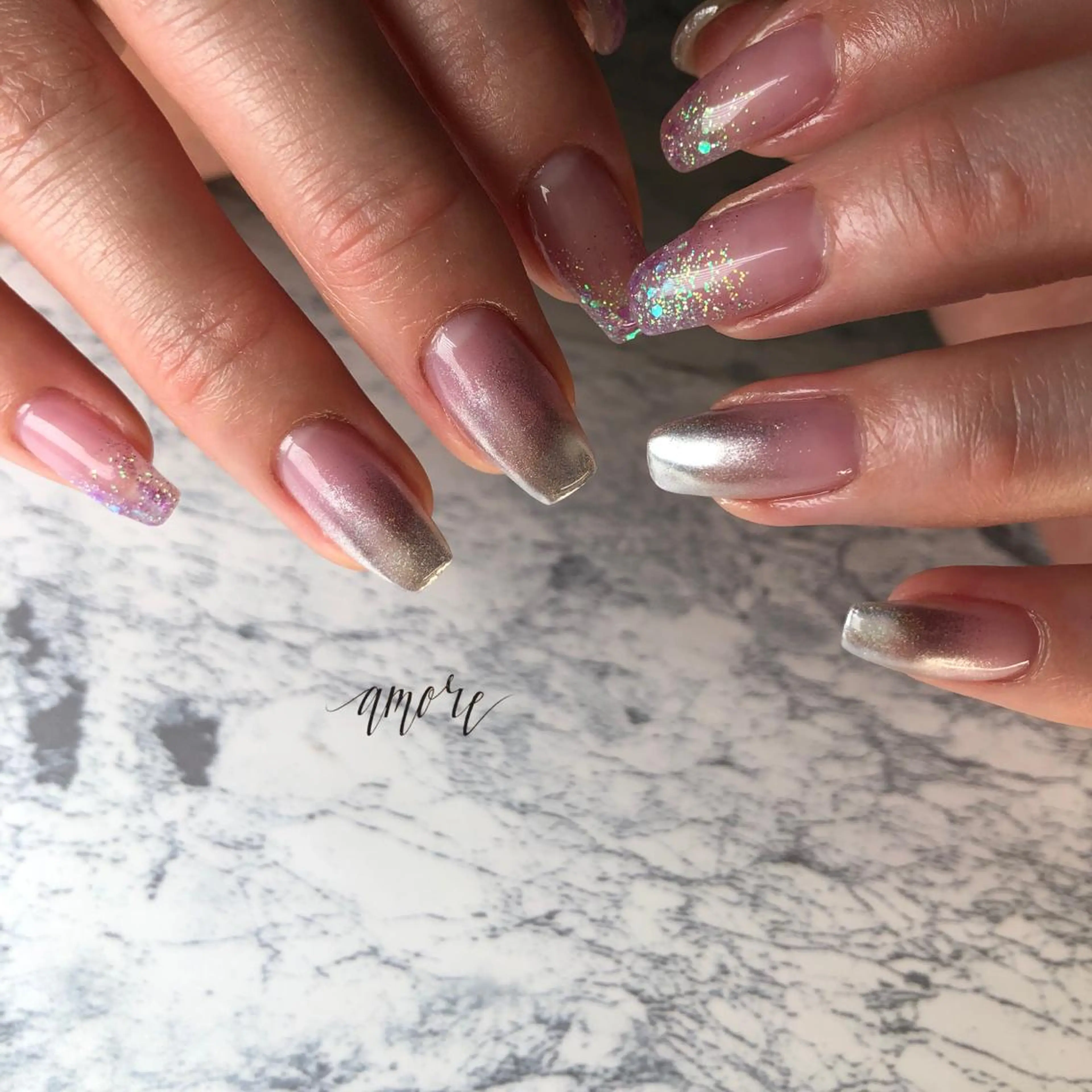 ネイル ジェルネイル 氷ネイル・うるうるネイル マグネットネイル ミラーネイル ニュアンスネイル ハンドネイル You kyehwaのネイルデザイン