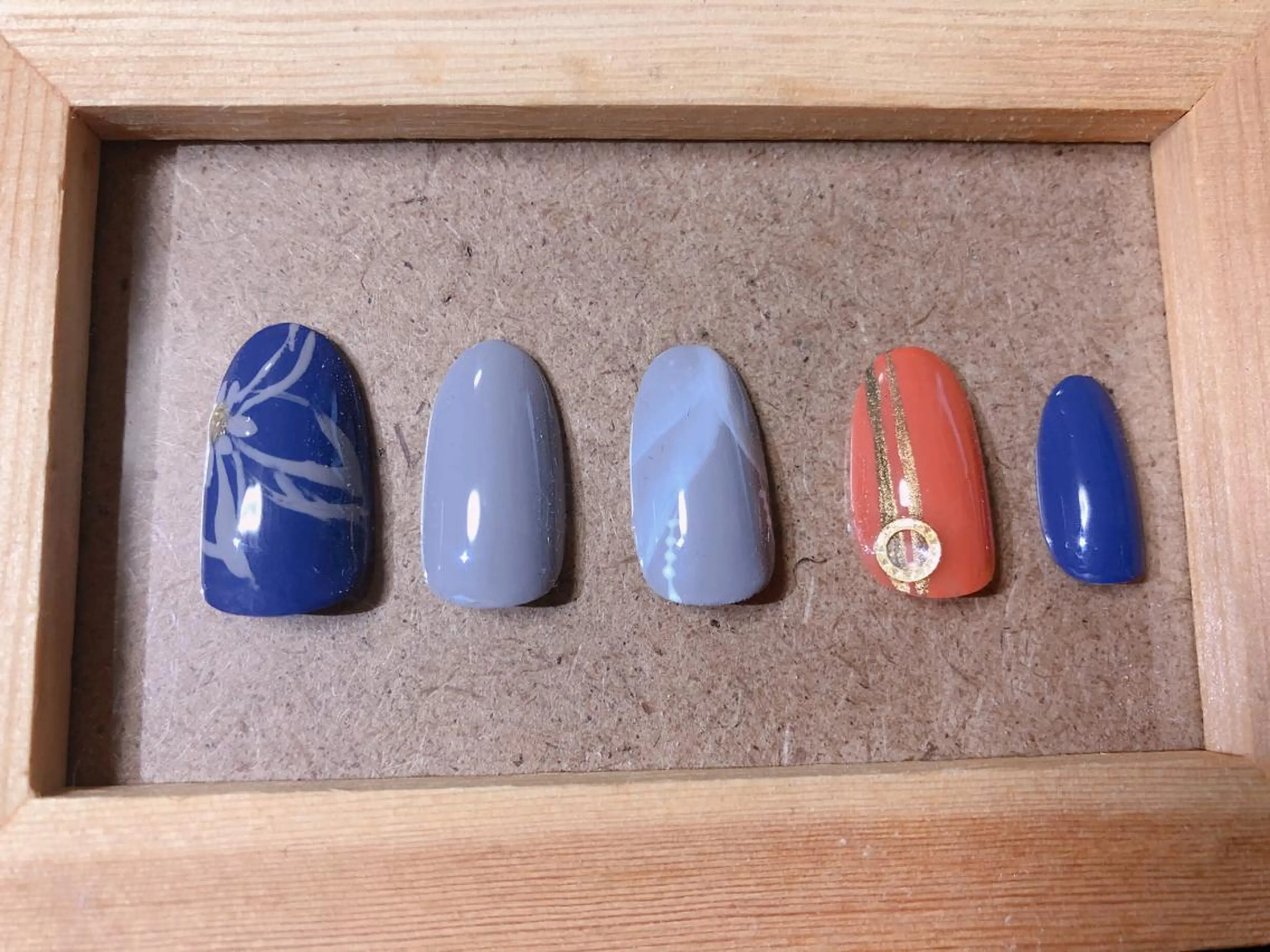 ネイル 伊藤 美里のネイルデザイン