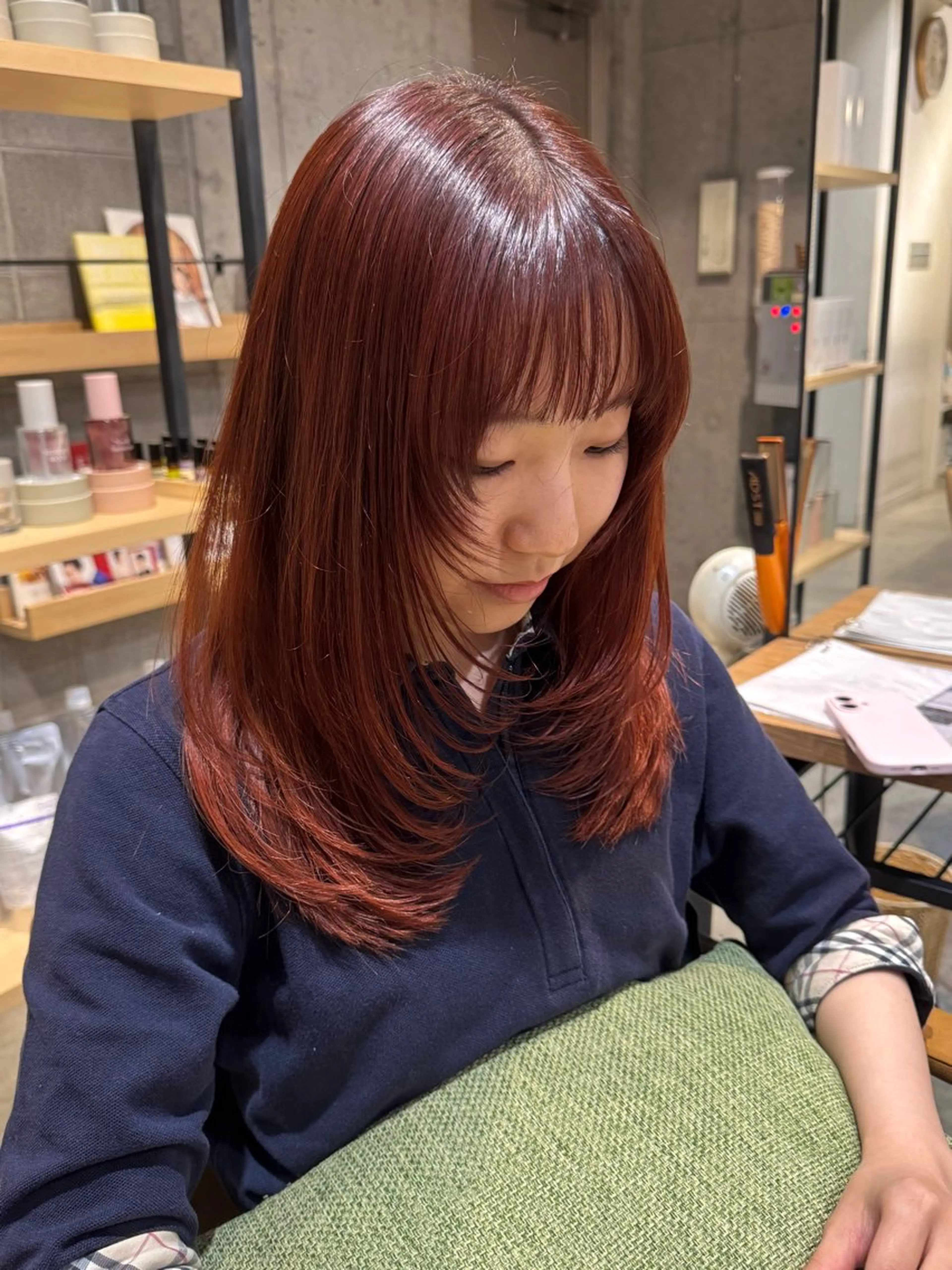 セミロング カラー ヘアアレンジ レッドカラー レイヤーカット カット ヘアカラー トリートメント ヘッドスパ 顔まわり/艶カラー/ 🤎himari🤎のヘアスタイル