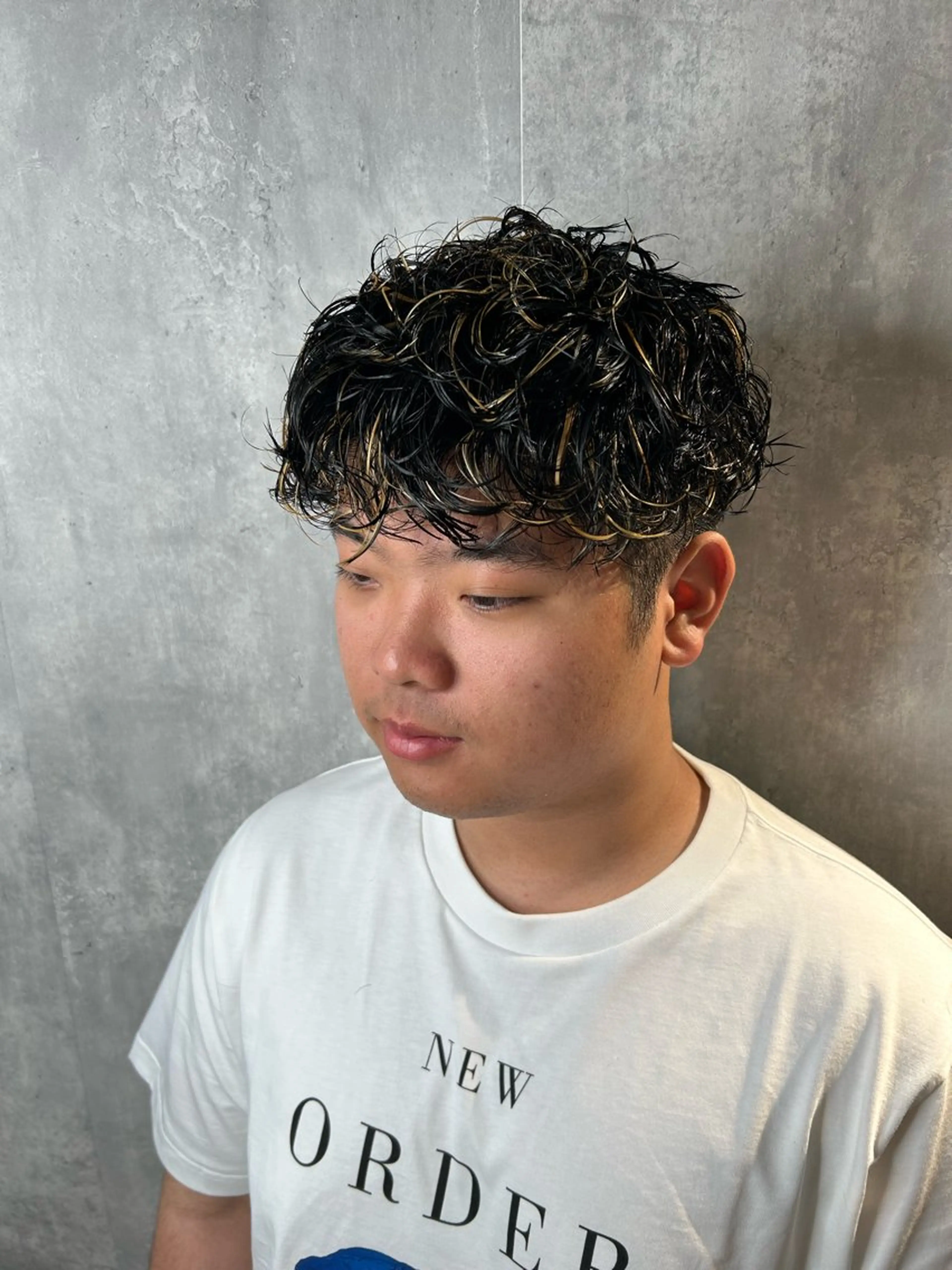 ショート パーマ メンズ センターパート ダウンパーマ カルマパーマ メンズ韓国風 マッシュ become men's hair 名駅店所属・名駅/フェザーパーマ 韓国ヘア/森岡のヘアスタイル