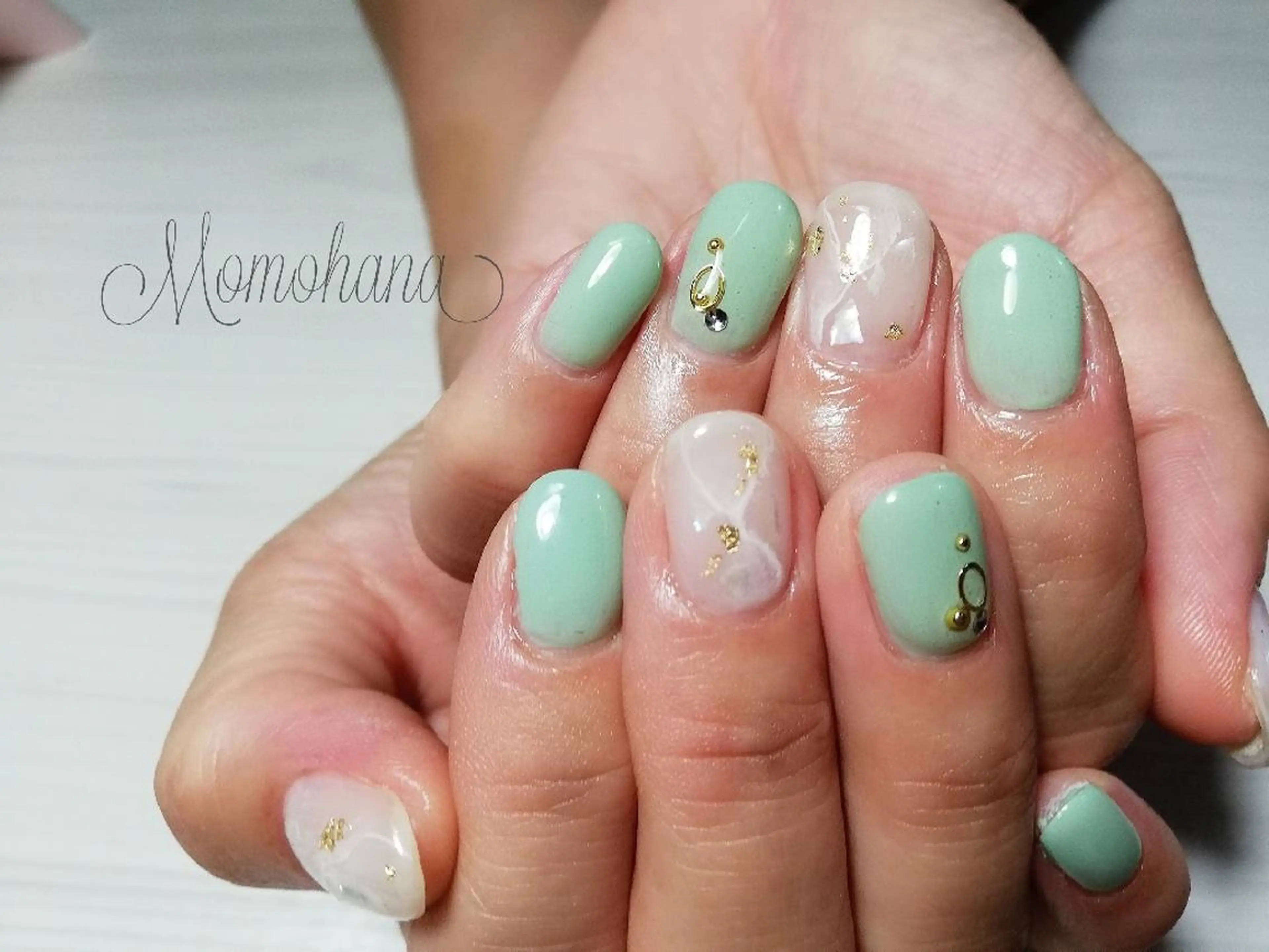 ネイル momohana  のネイルデザイン