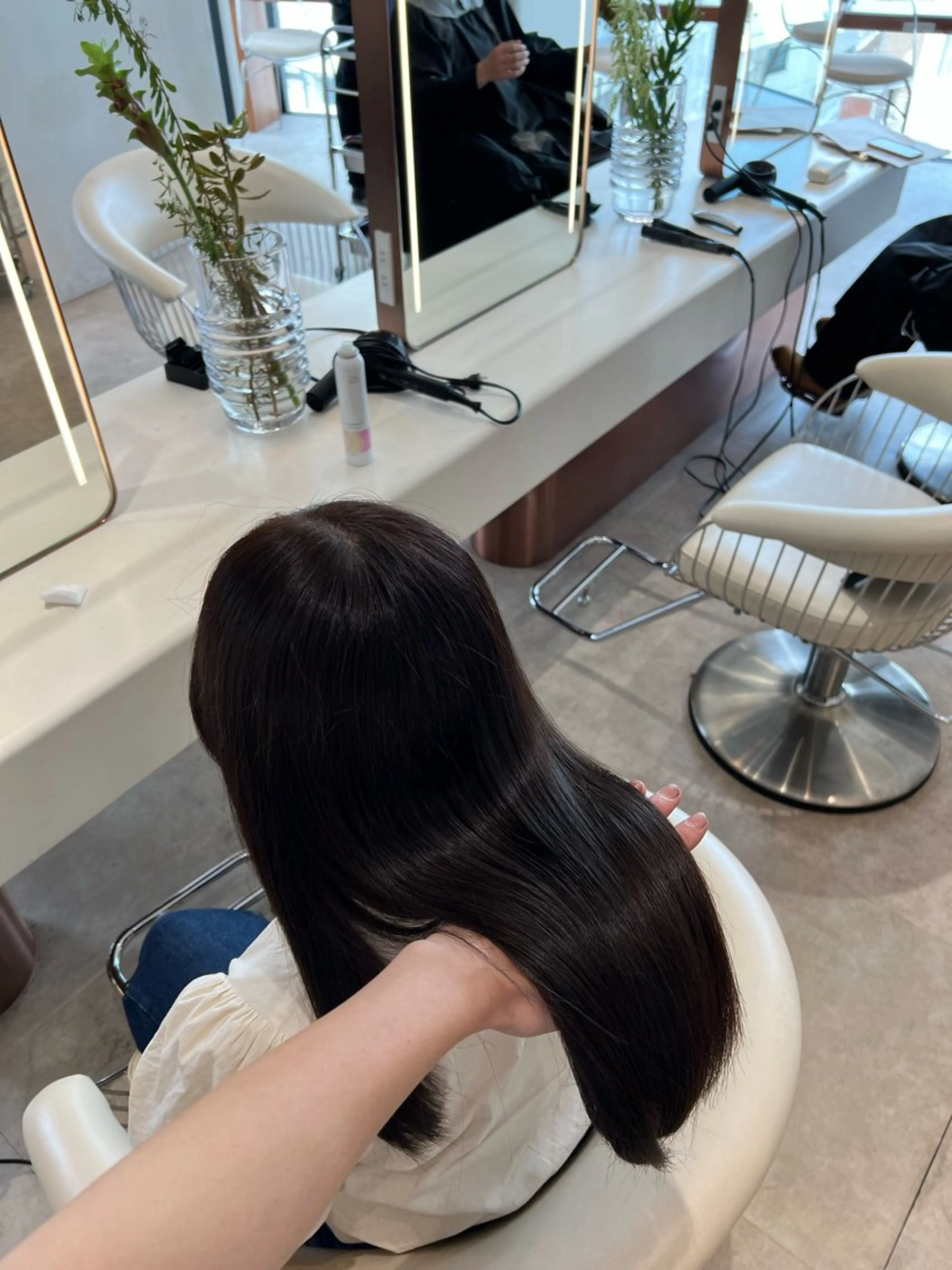 ミディアム カラー カット ヘアカラー 縮毛矯正 トリートメント ✨髪質改善 縮毛矯正 艶髪 立川 コウキ✨のヘアスタイル