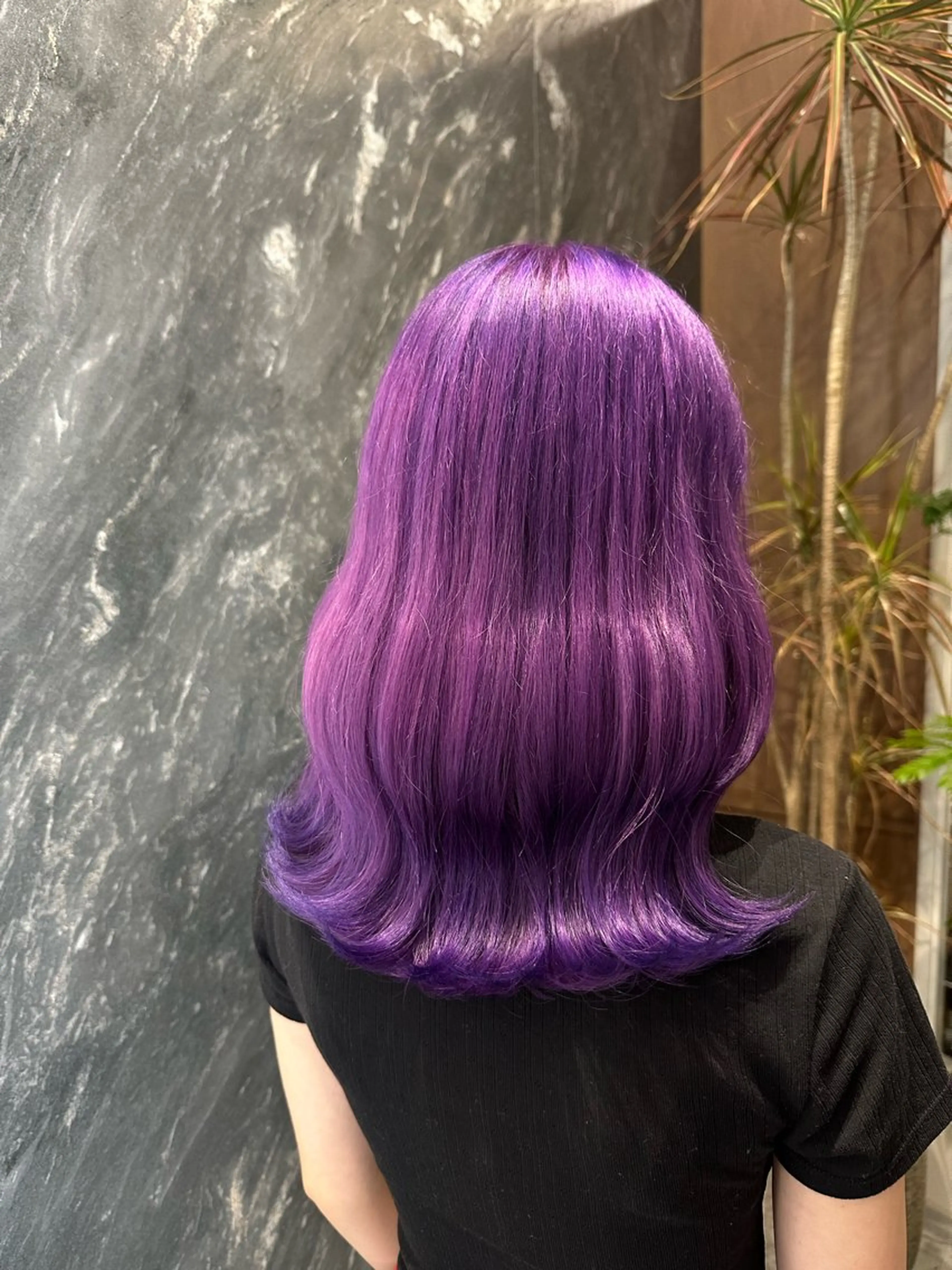 ミディアム カラー ブリーチ ケアブリーチ ダブルカラー ハイトーンカラー パープルカラー ヘアカラー トリートメント salowin原宿iori所属・💋ハイトーンデザイ ンヘア💋A'nyuのヘアスタイル