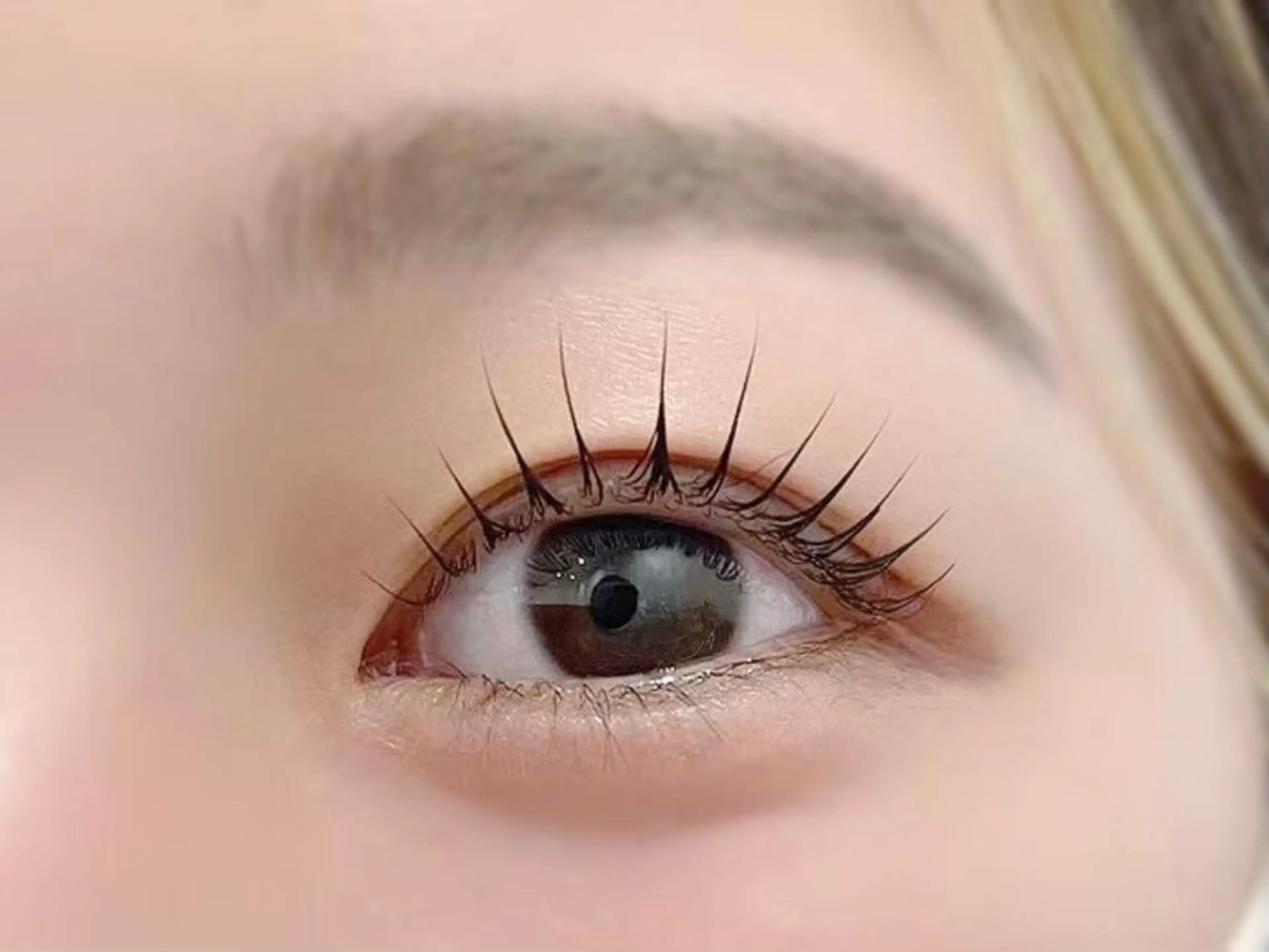 マツエク・マツパ 束感まつ毛 パリジェンヌラッシュリフト まつげパーマ ベルエ京橋店★ まつげパーマのマツエク・マツパデザイン