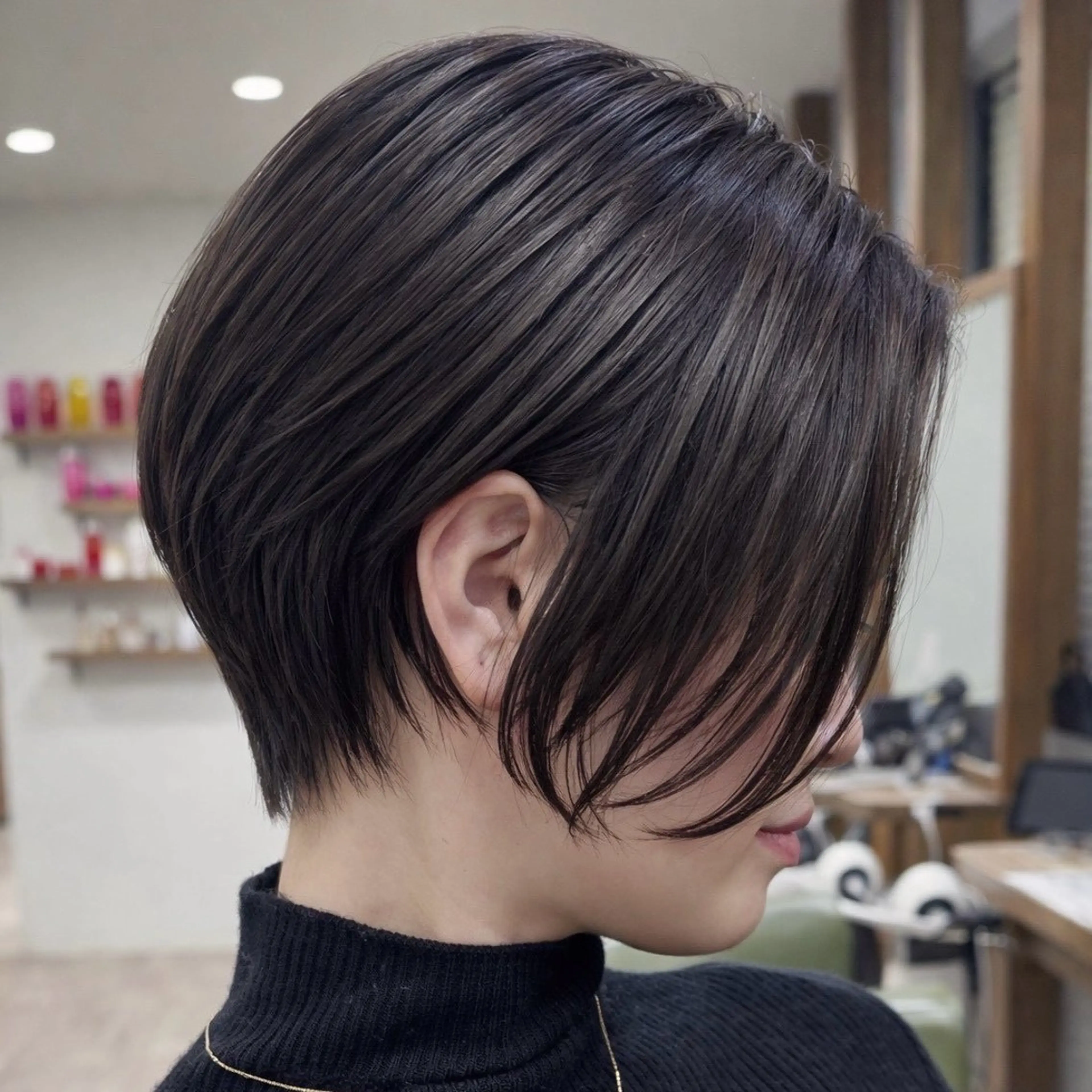 【新規限定】トップスタイリストが作る小顔ショートカットの写真