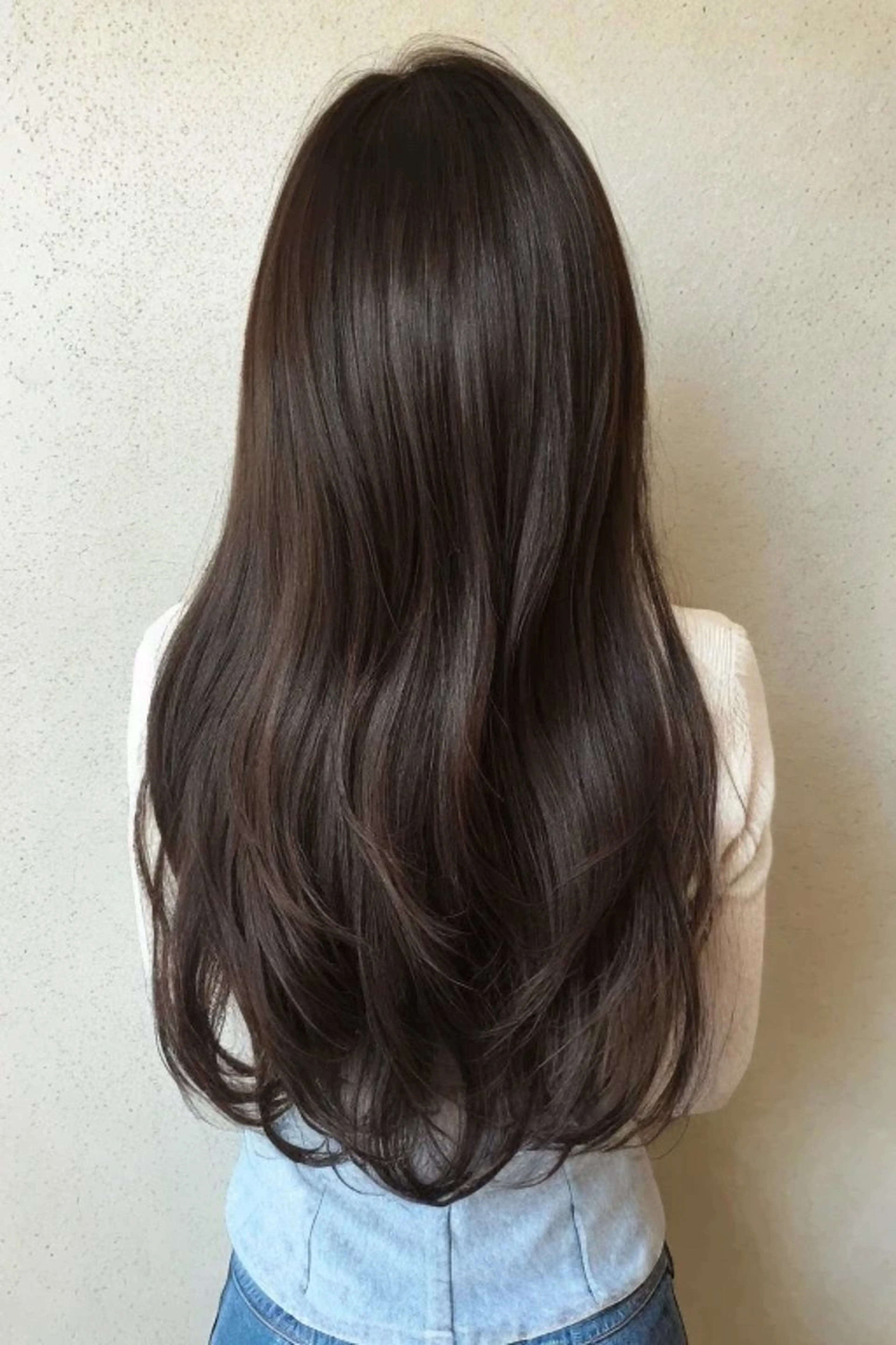 ロング カット ヘアカラー トリートメント Liere YUMAのヘアスタイル