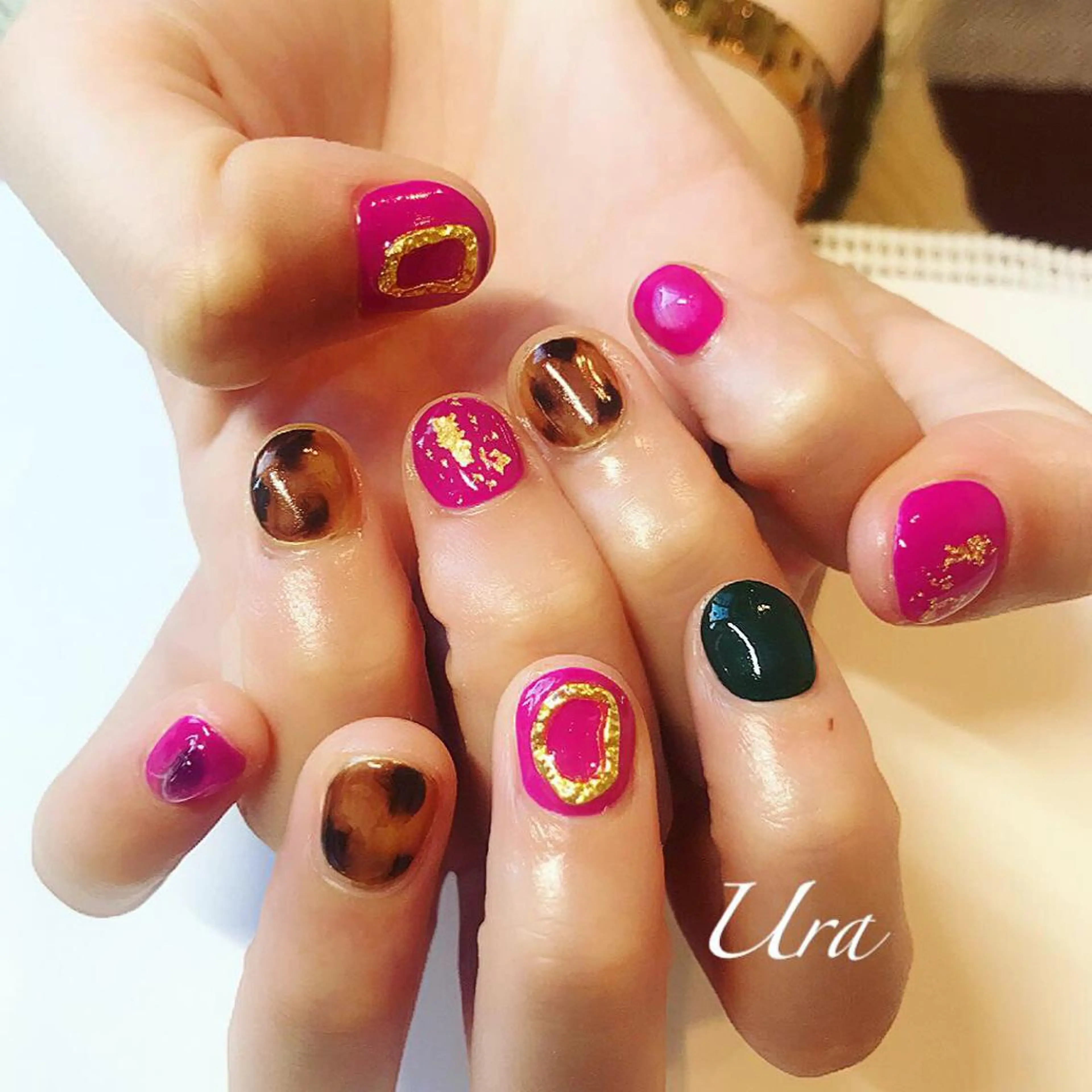 ネイル UrakoNail 《nail》のネイルデザイン