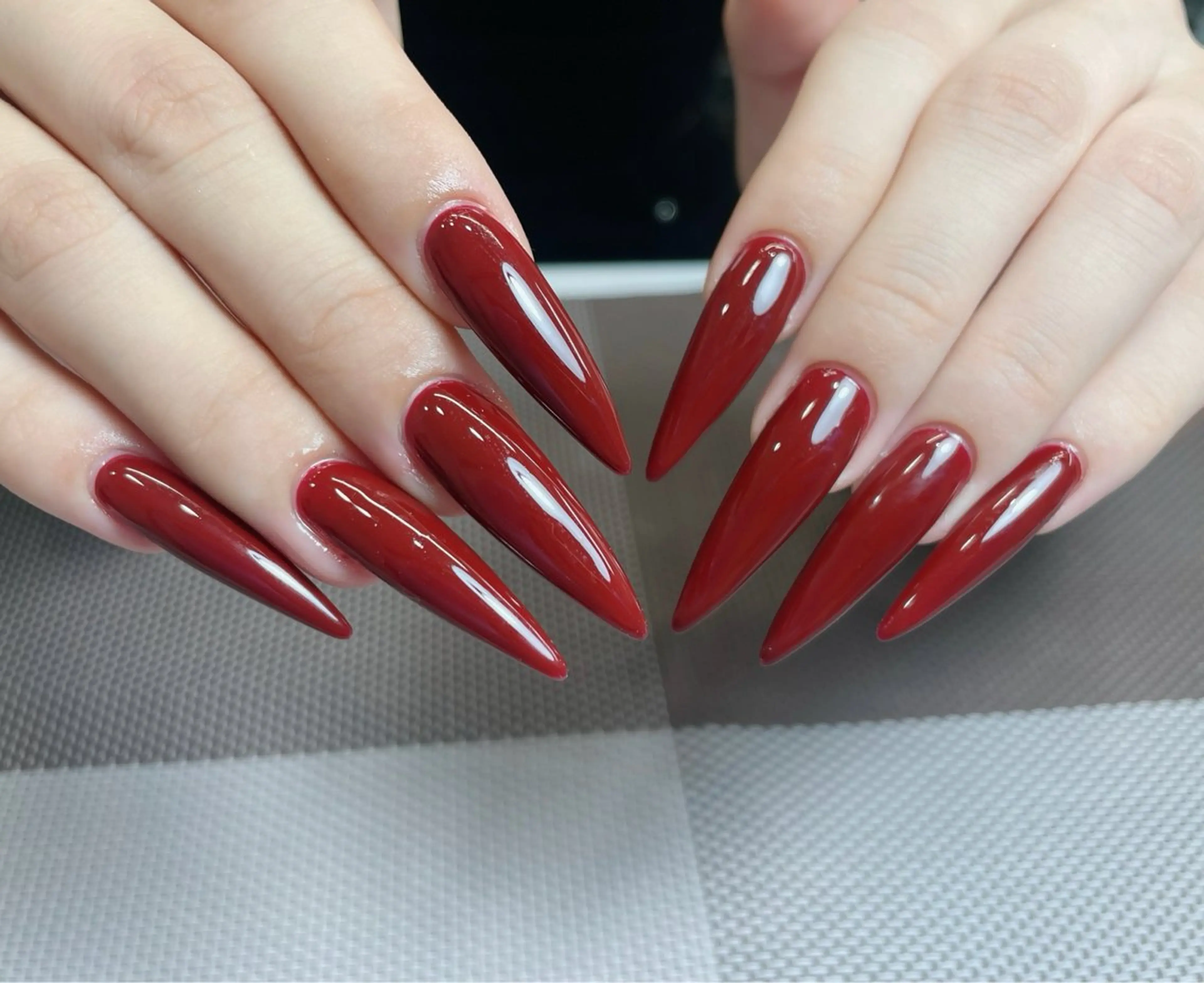 ネイル フレンチネイル ガーリー ハート キラキラネイル 韓国ネイル 中野駅から2分 MEO NAILのネイルデザイン