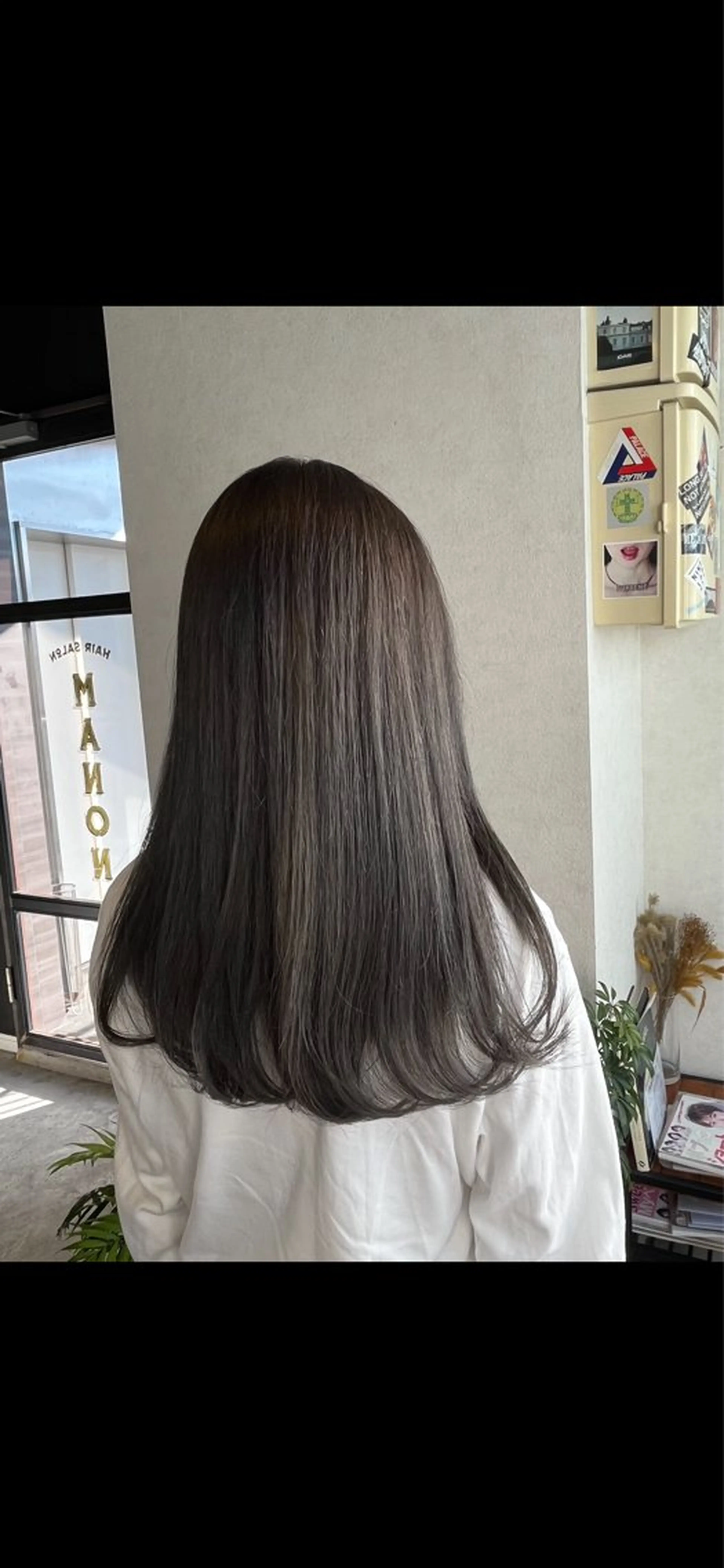 ロング カラー グレージュ the OSCAR所属・韓国ヘアスタイリスト Harukaのヘアスタイル