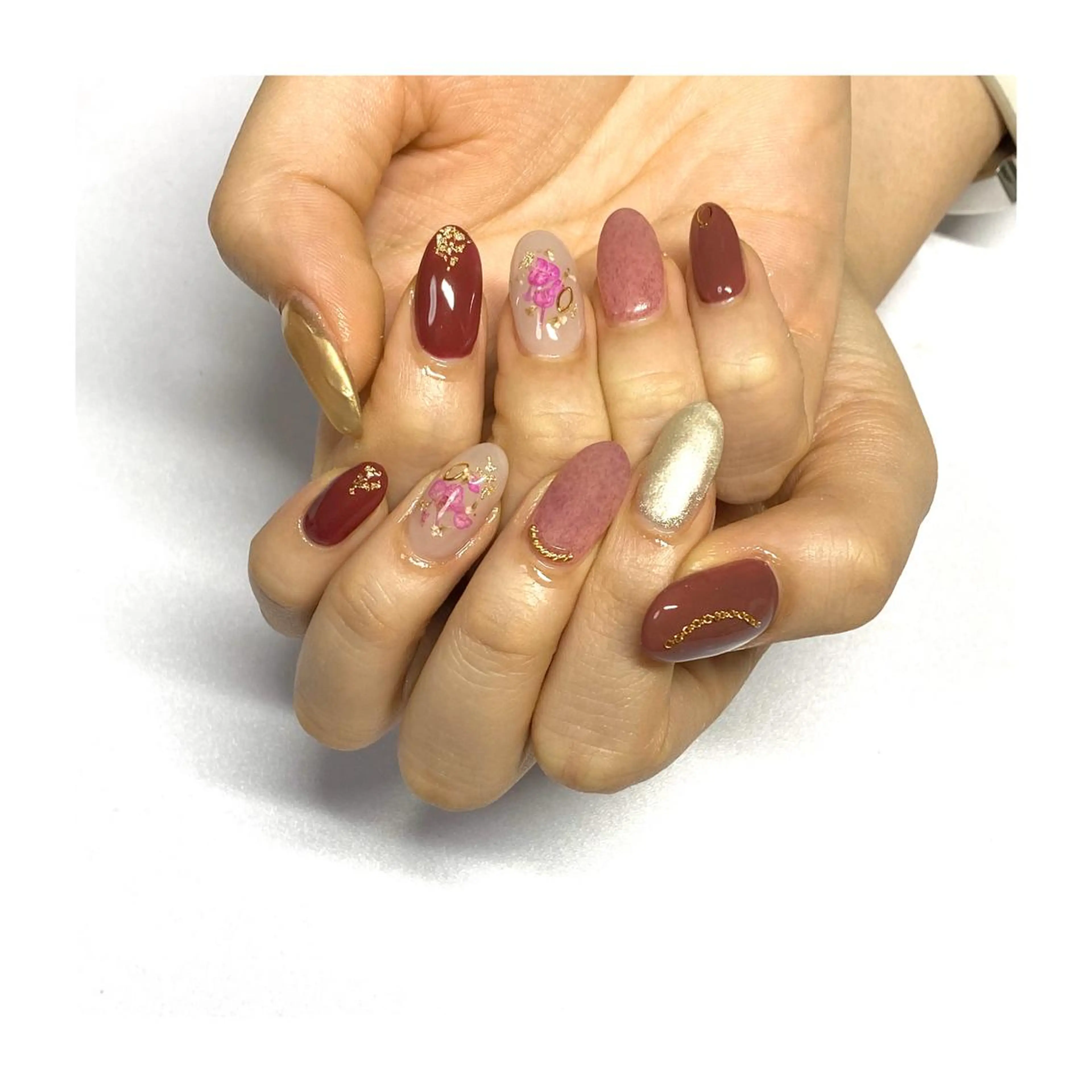 ネイル Toujours nail所属・Toujours / nijinaのネイルデザイン