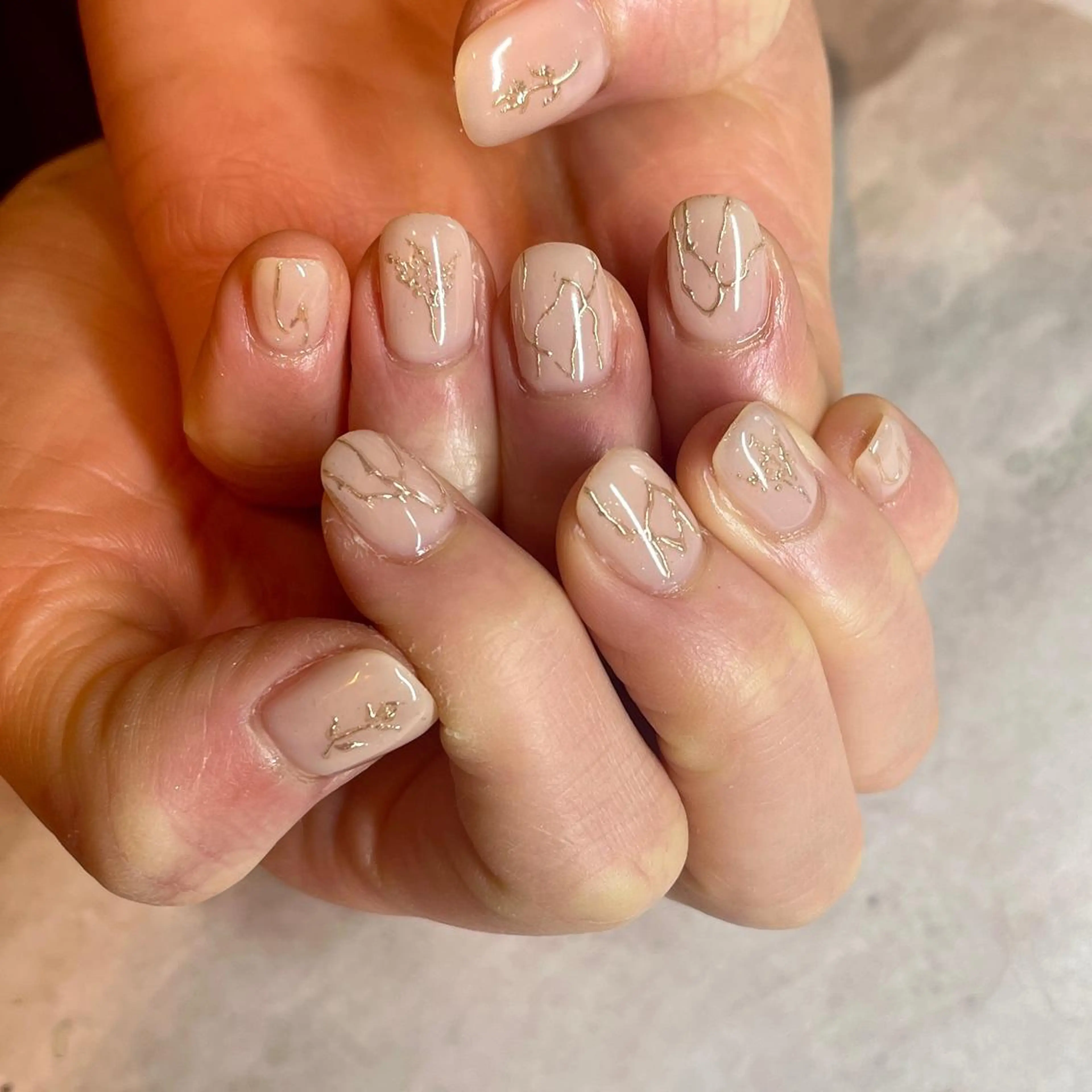 ネイル ミラーネイル フリーランス¨̮⃝ ネイリストOKADAのネイルデザイン