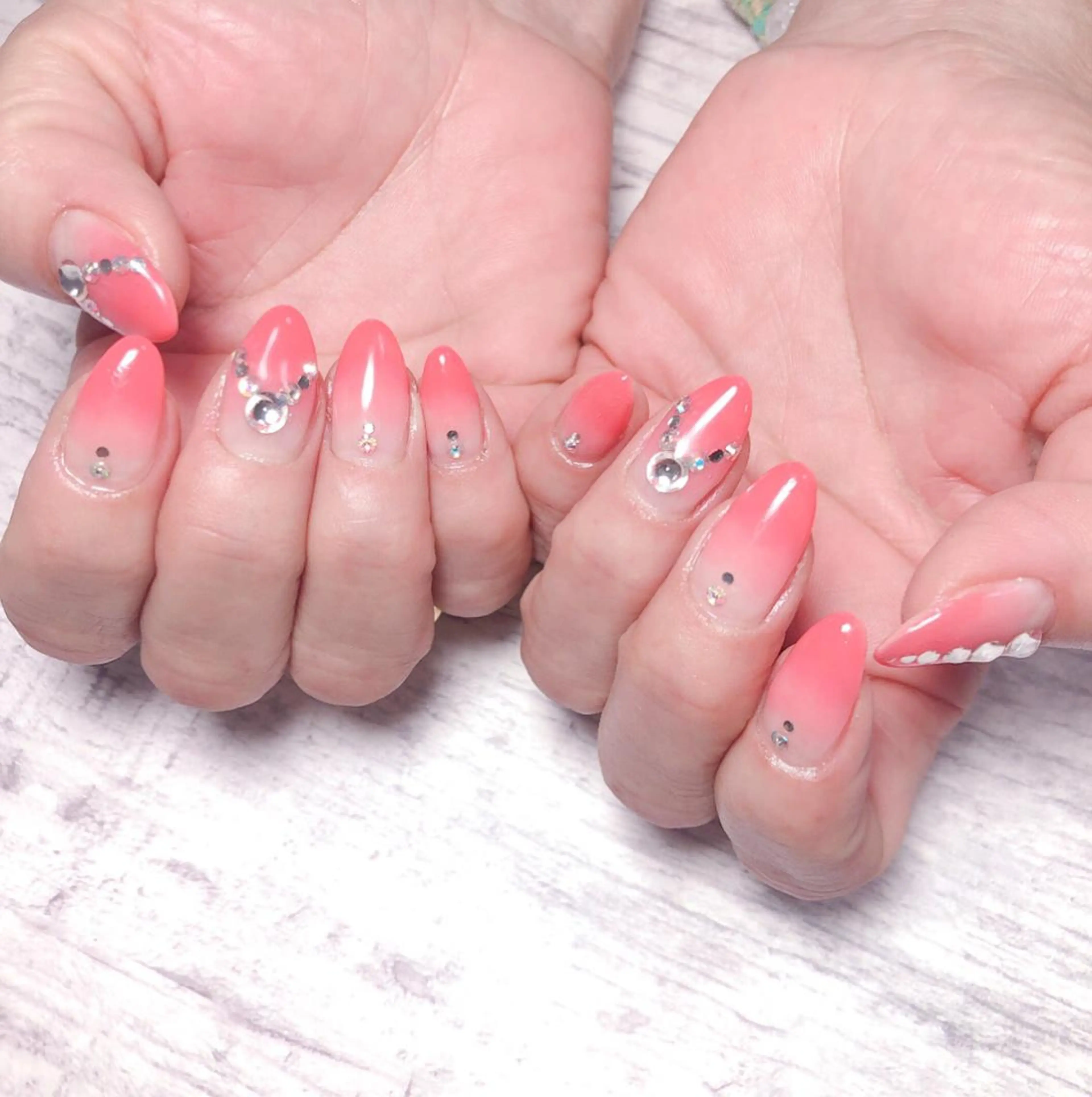 ネイル 個室ネイルサロンDolly  Girl〜ドーリーガール〜所属・DollyGirl KYOKOのネイルデザイン